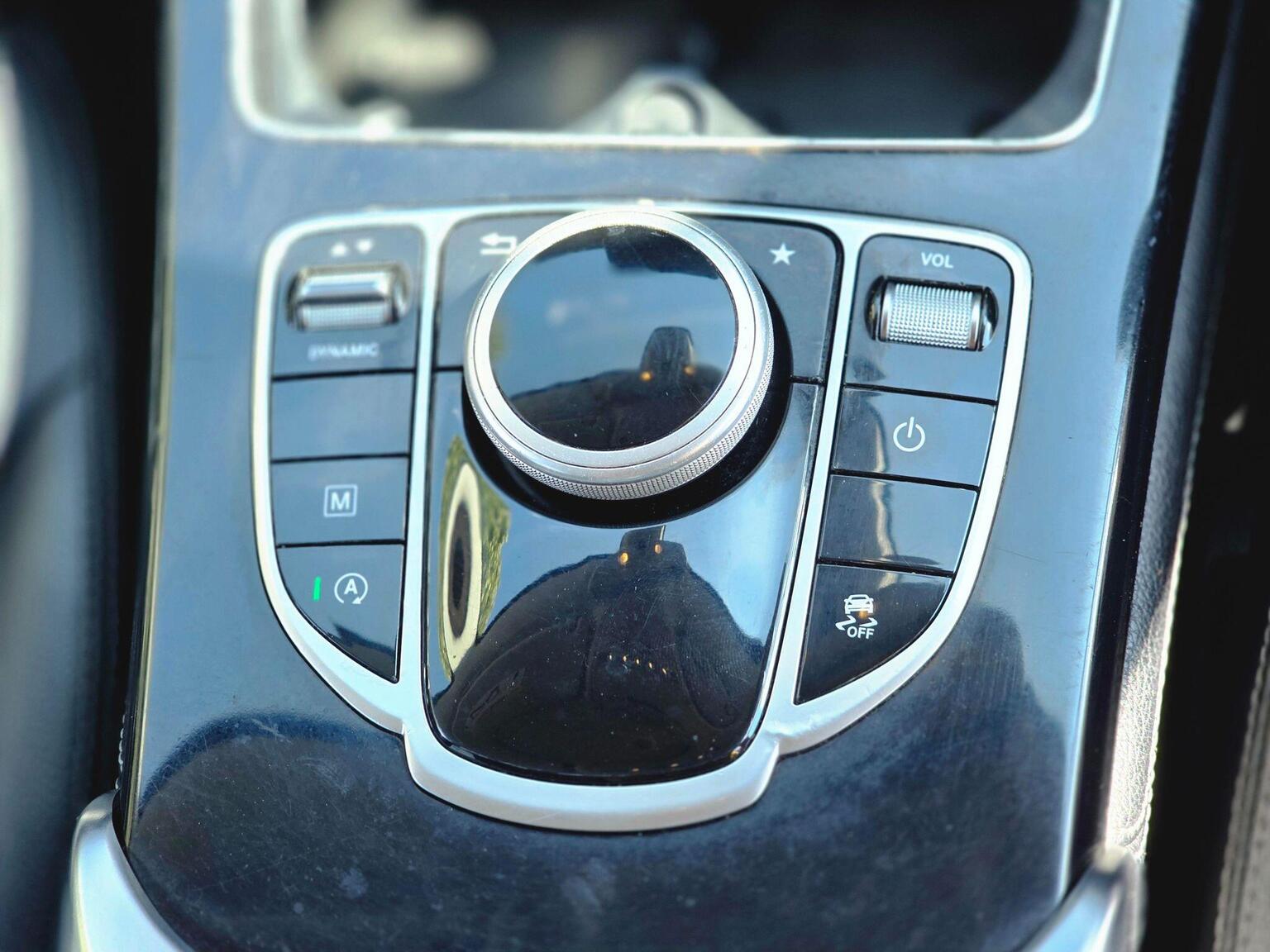 2018 Mercedes-Benz GLC image 42