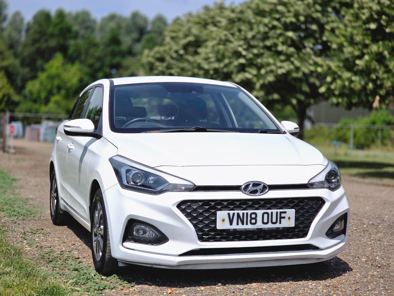 2018 Hyundai i20 image 19
