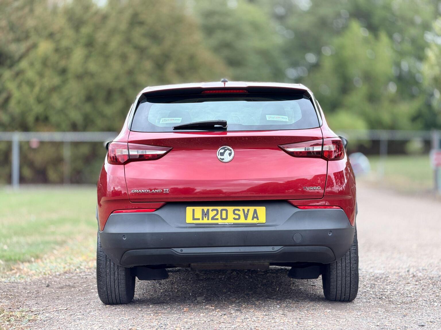 2020 Vauxhall Grandland X image 8