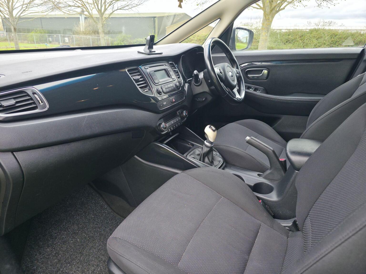 2013 Kia Carens image 22