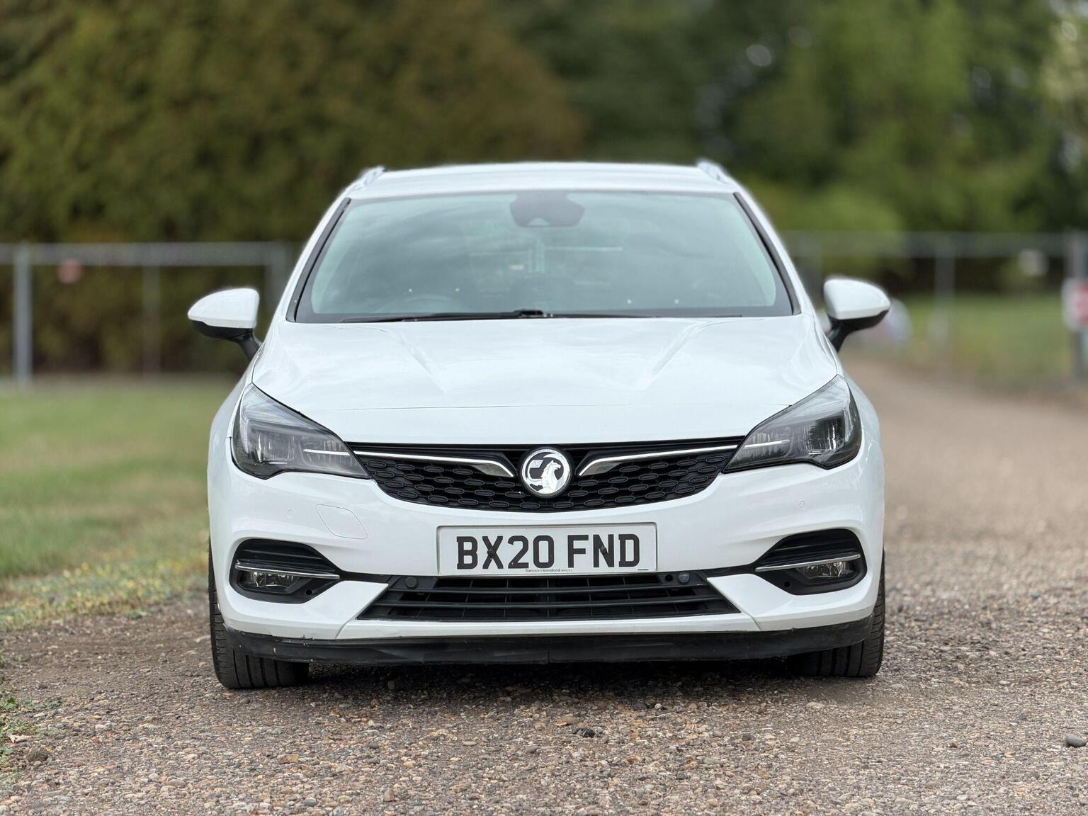 2020 Vauxhall Astra image 19