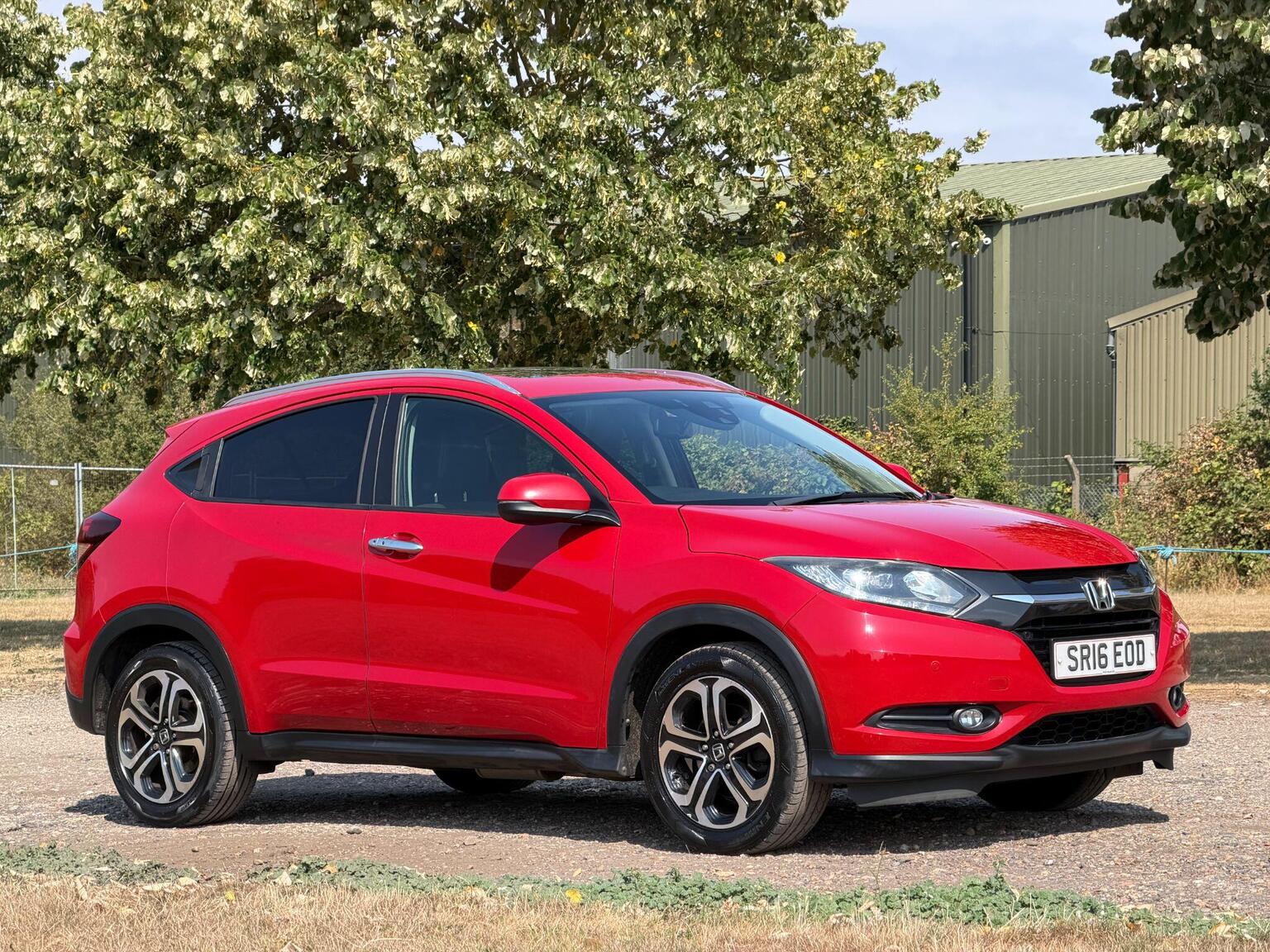 2016 Honda HR-V image 2