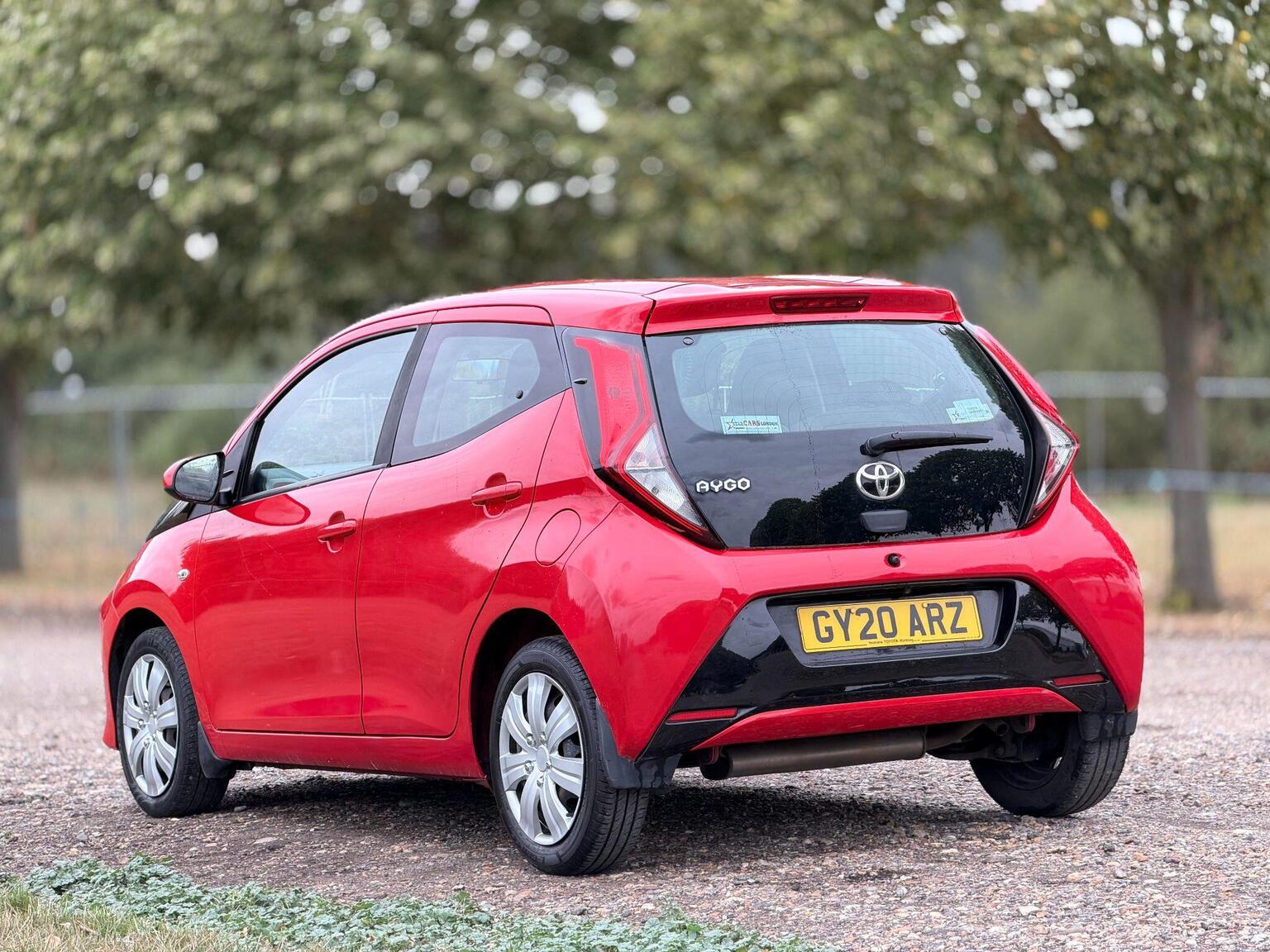2020 Toyota AYGO image 12