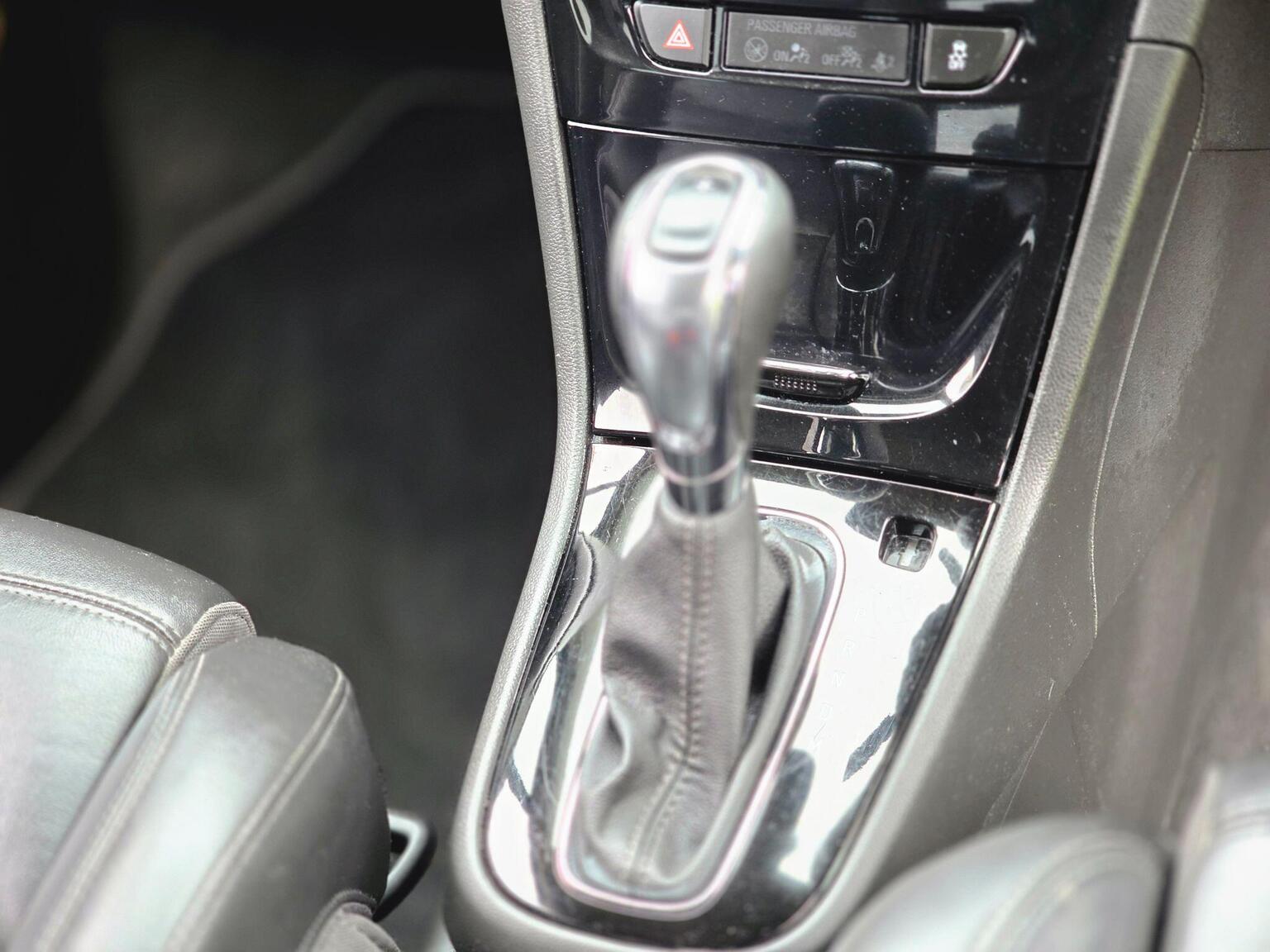 2018 Vauxhall Mokka X image 34