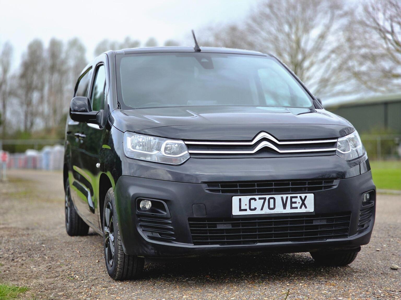 2020 Citroen Berlingo image 18