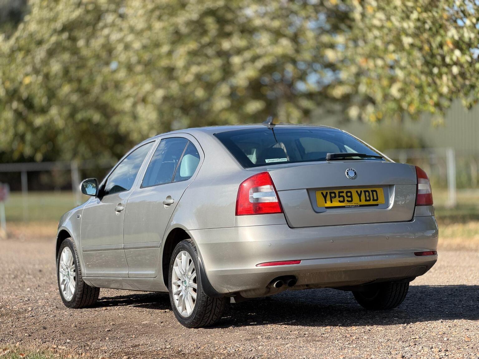 2009 Skoda Octavia image 4