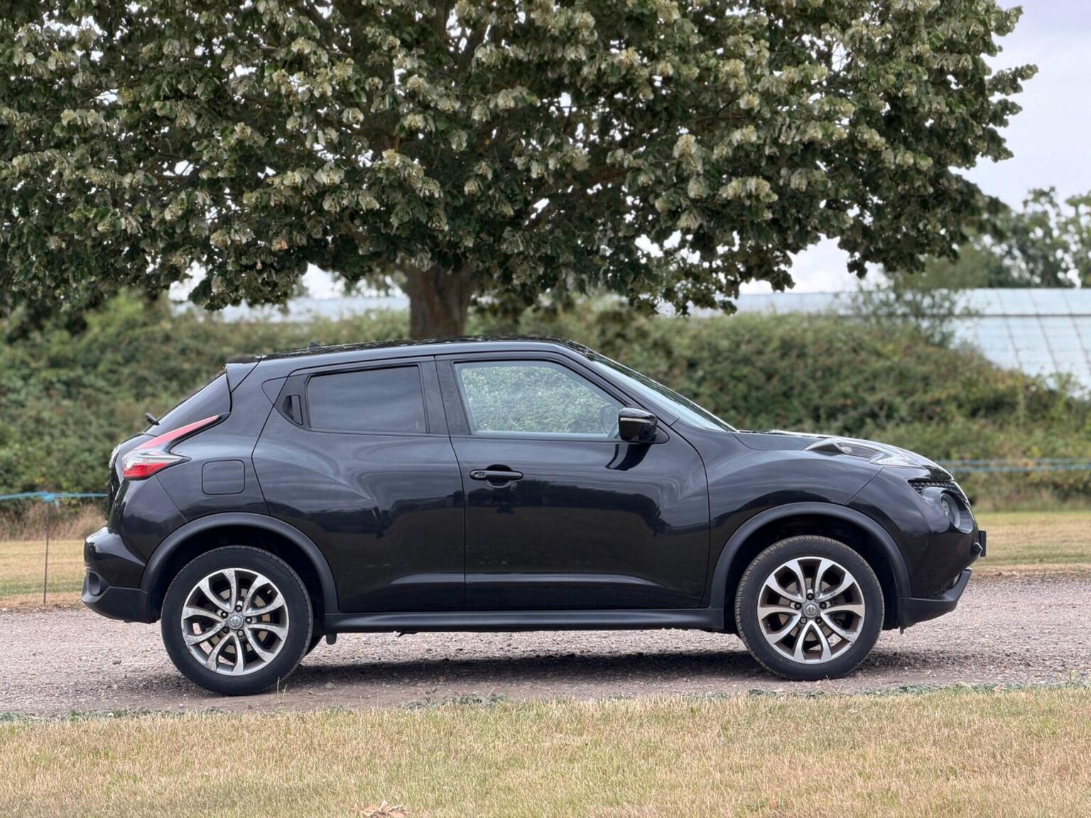 2015 Nissan Juke image 3