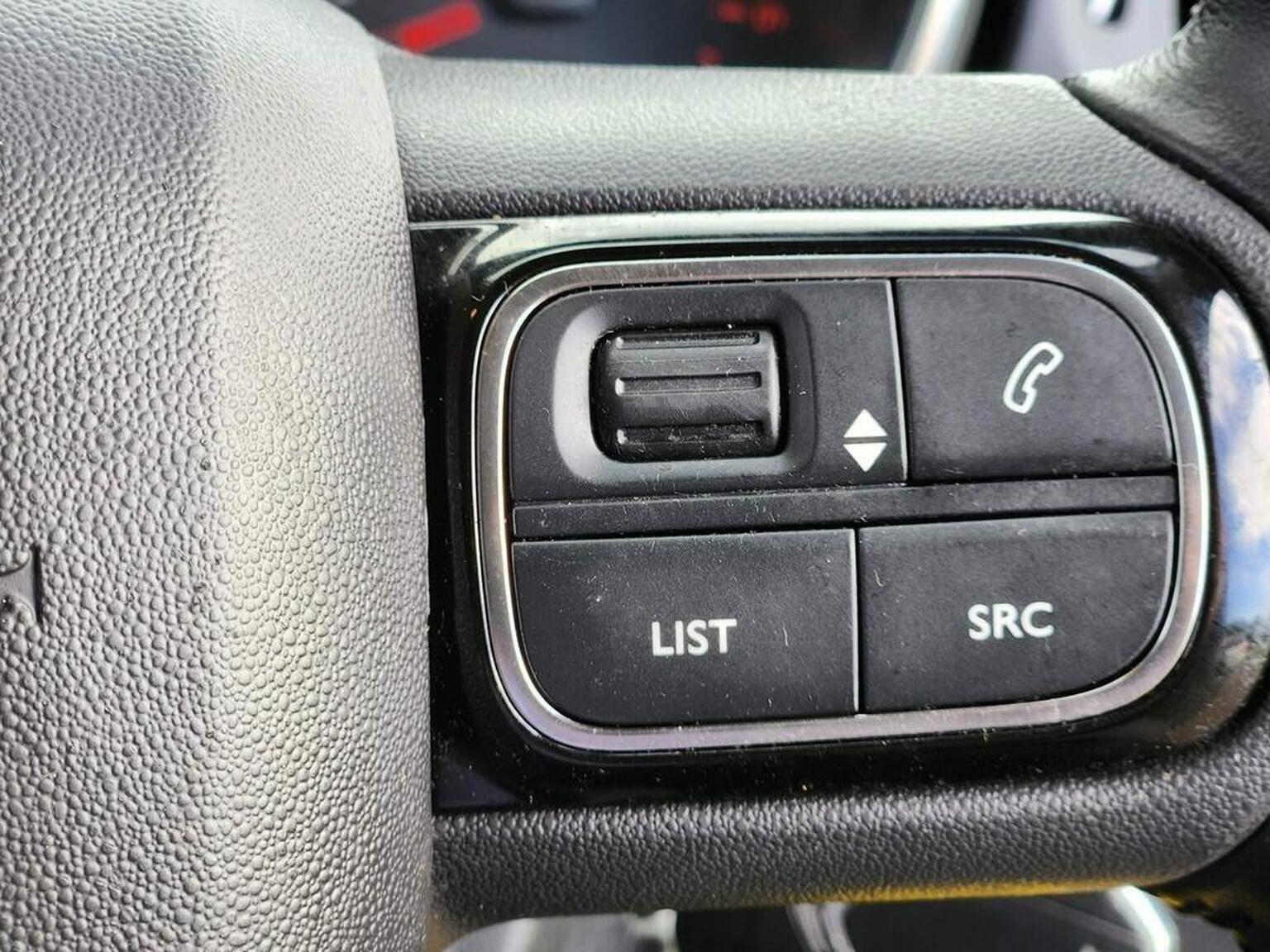 2021 Citroen C3 image 24