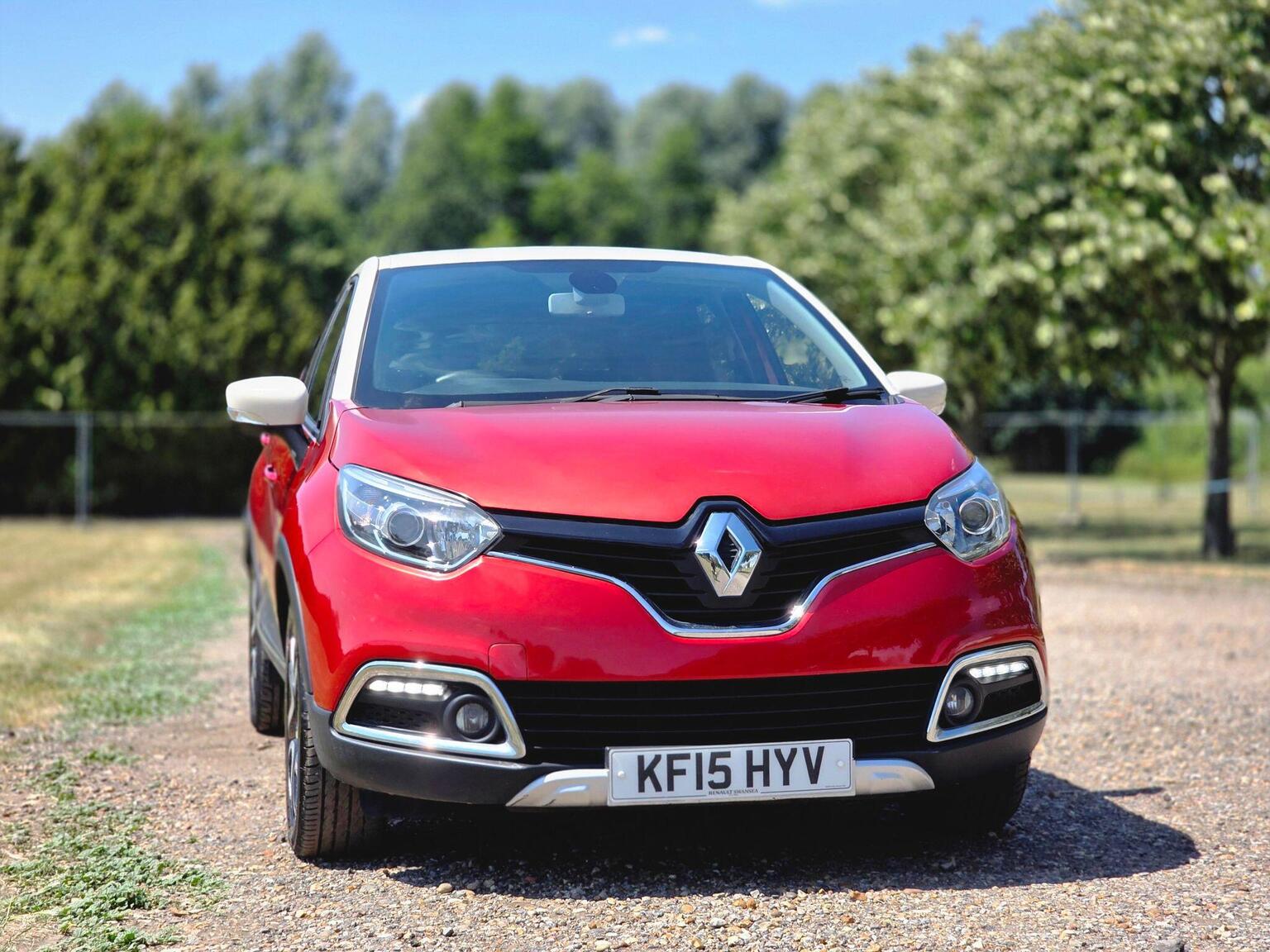 2015 Renault Captur image 23