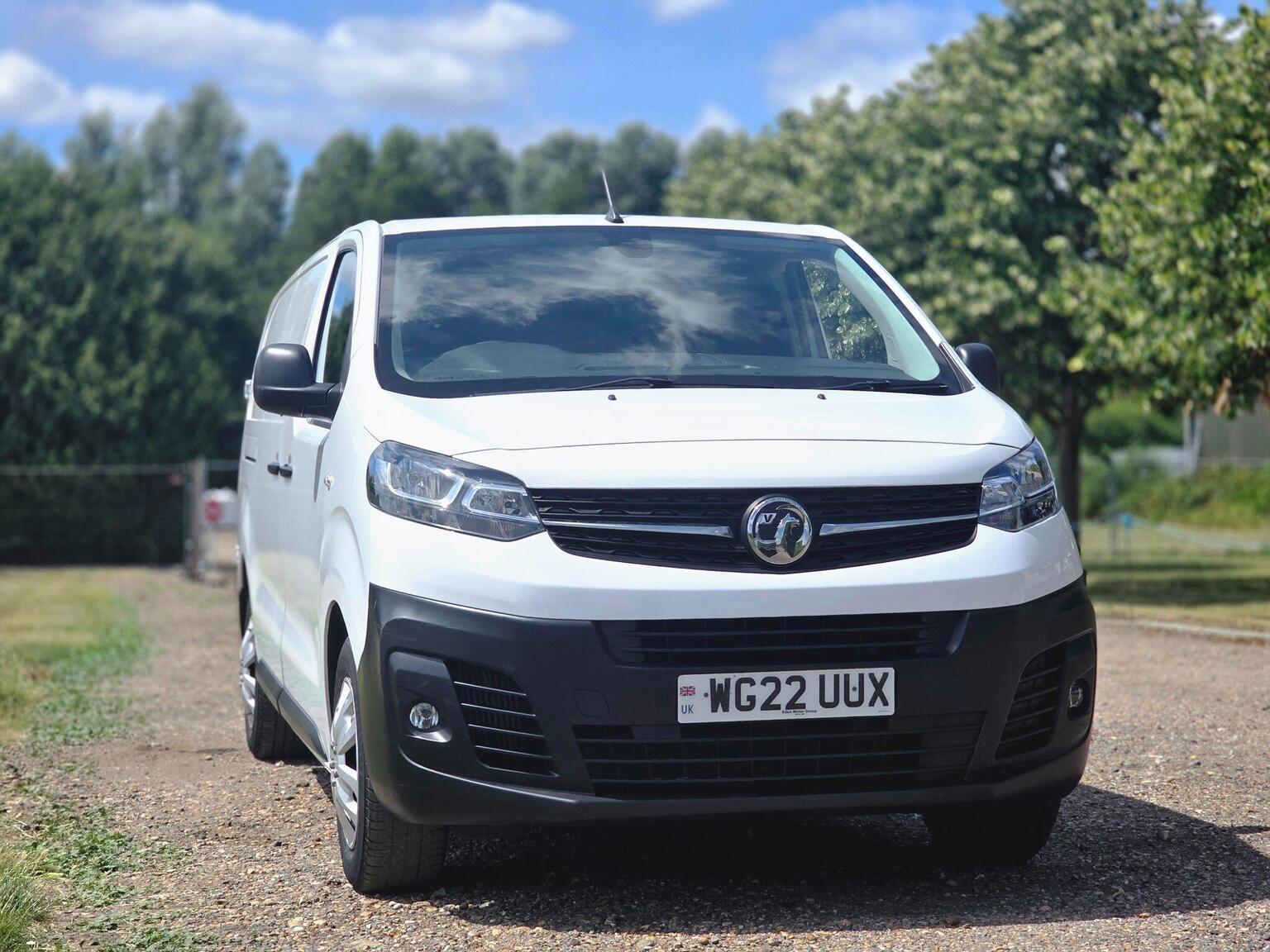 2022 Vauxhall Vivaro image 25