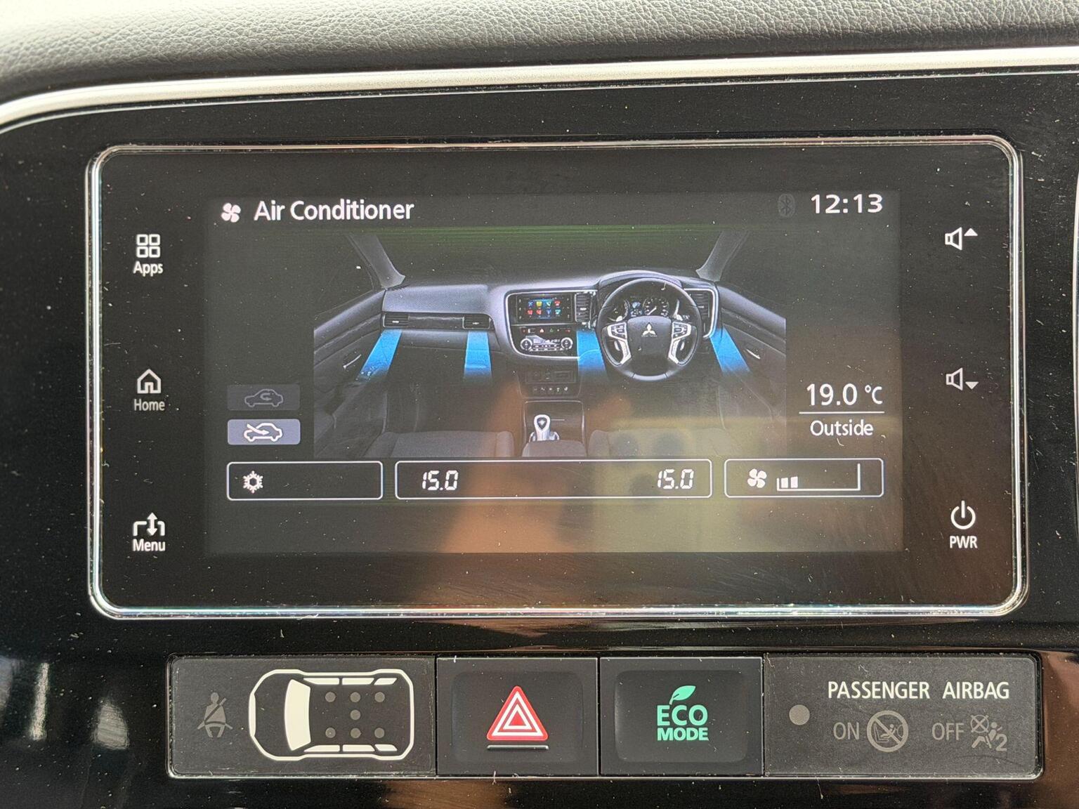 2018 Mitsubishi Outlander image 49