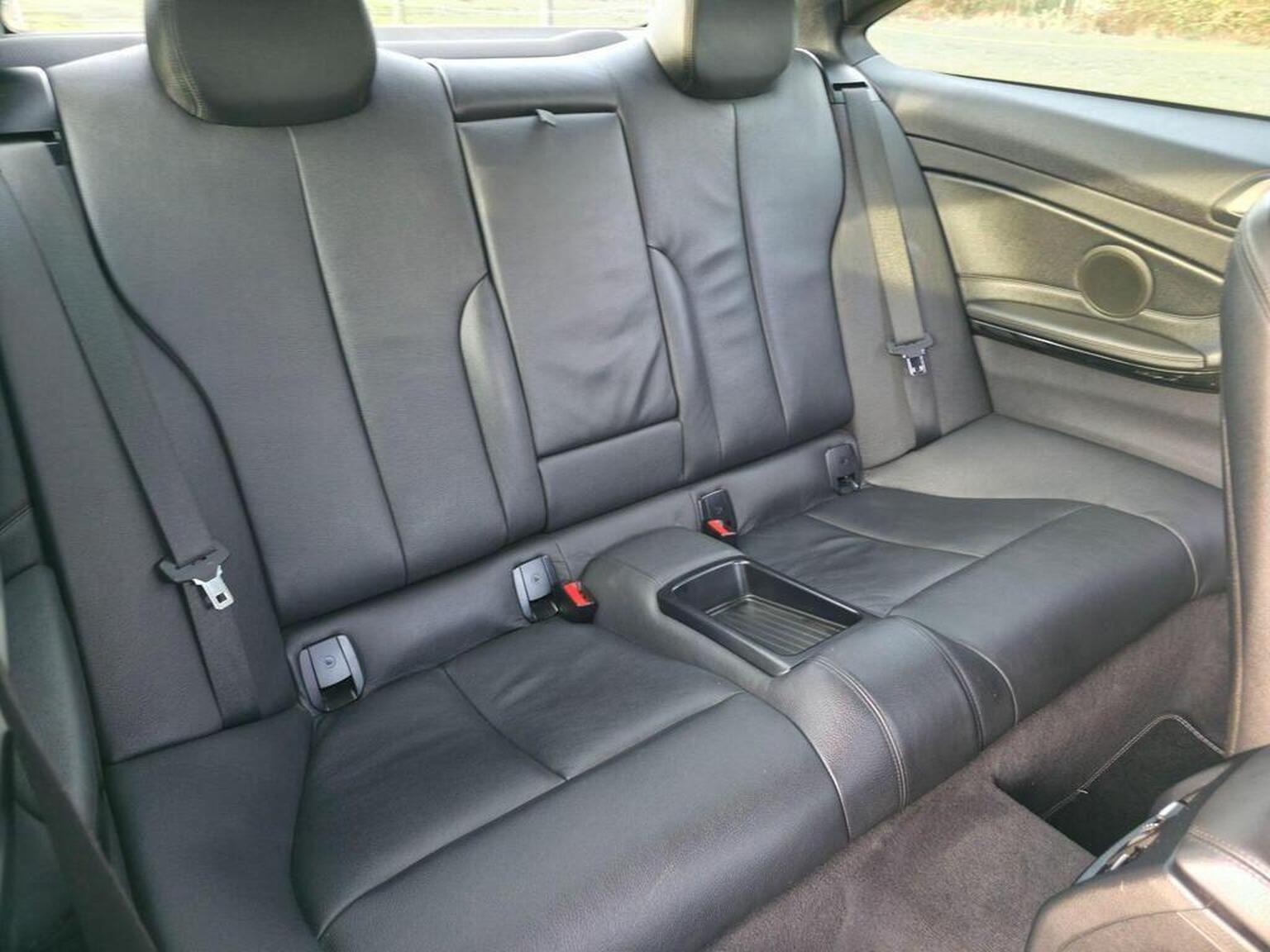 2014 BMW 4 Series image 21