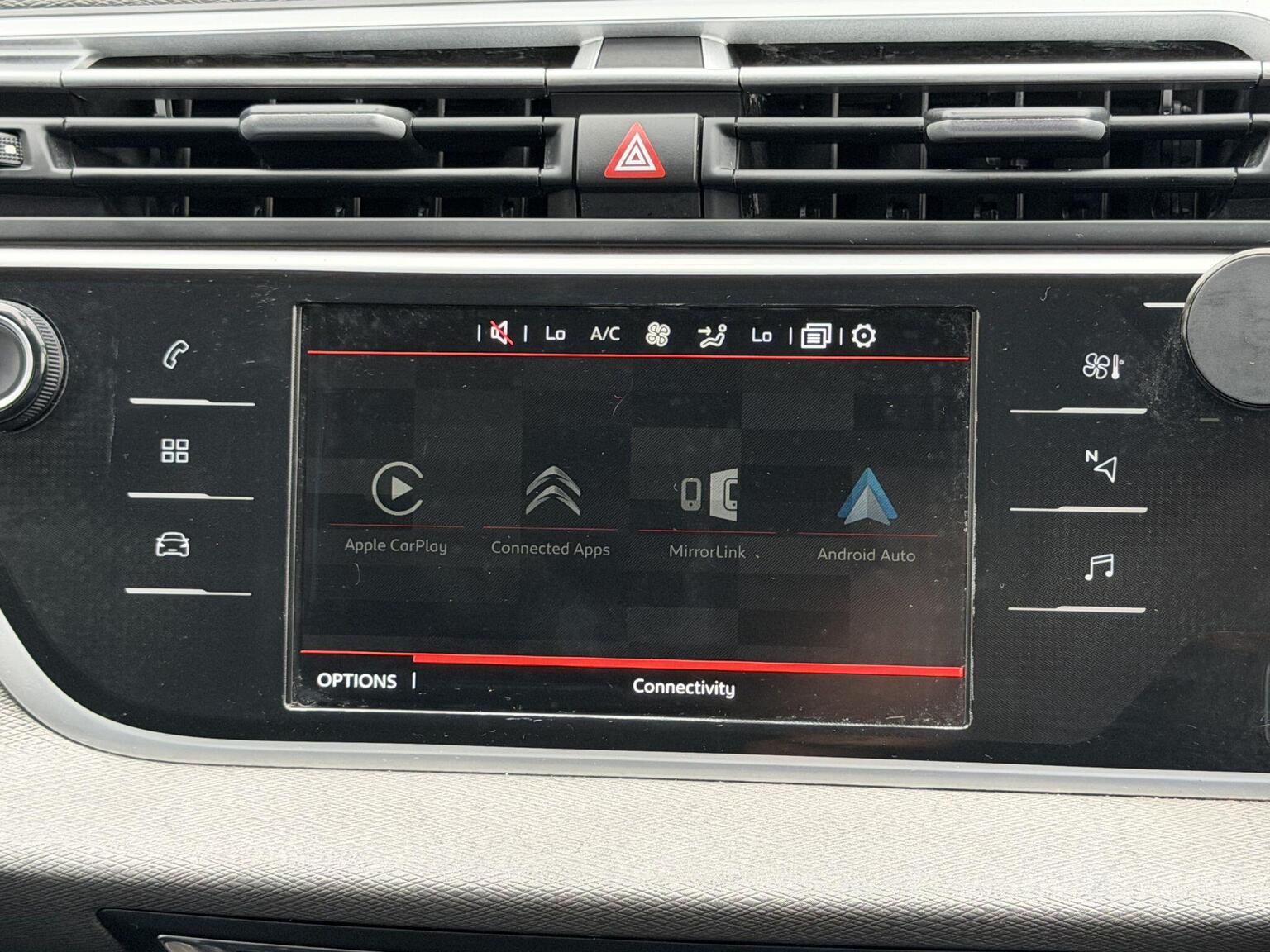 2019 Citroen Grand C4 SpaceTourer image 43