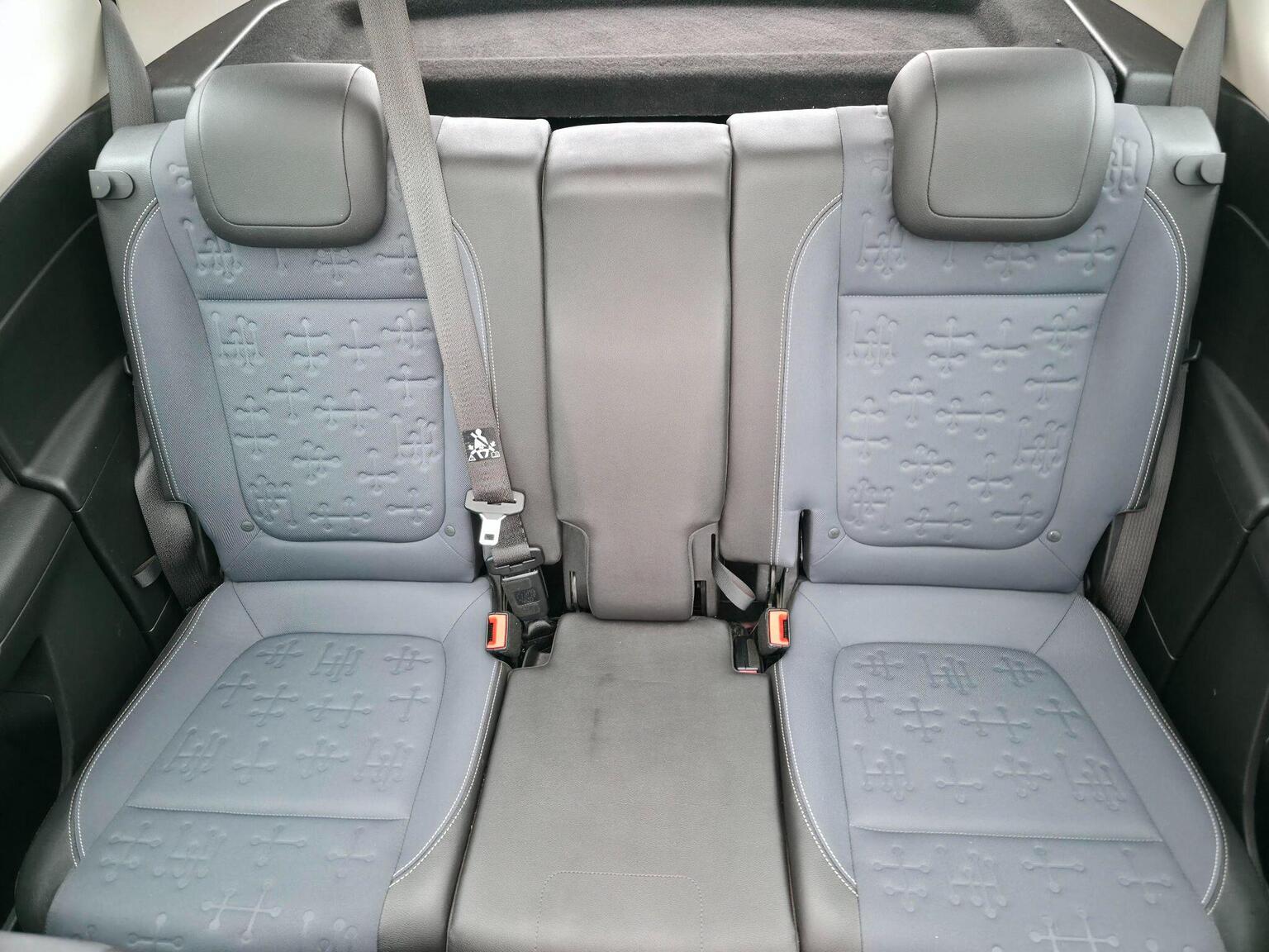 2016 Vauxhall Meriva image 31