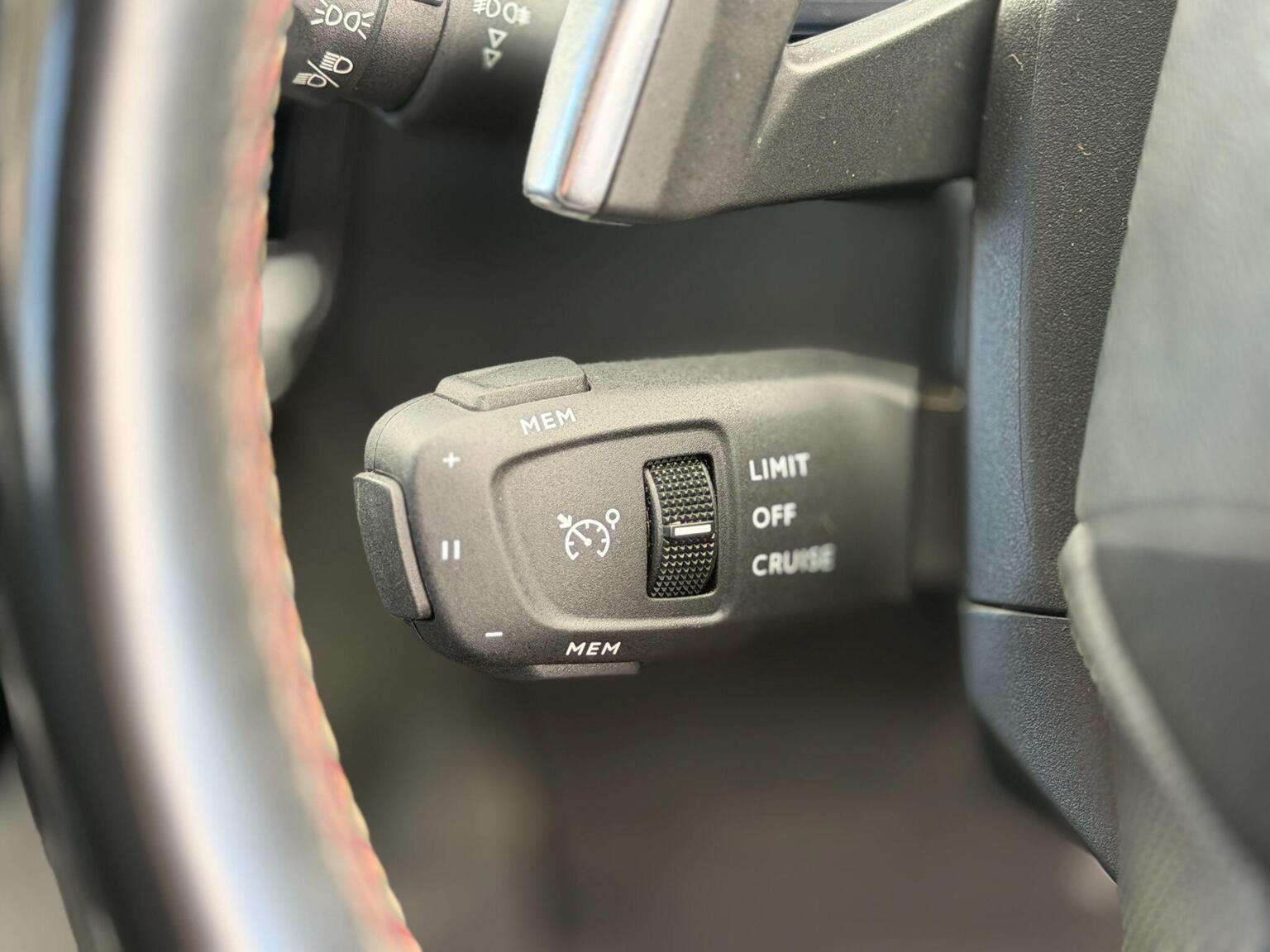 2019 Ds Automobiles DS 7 CROSSBACK image 36