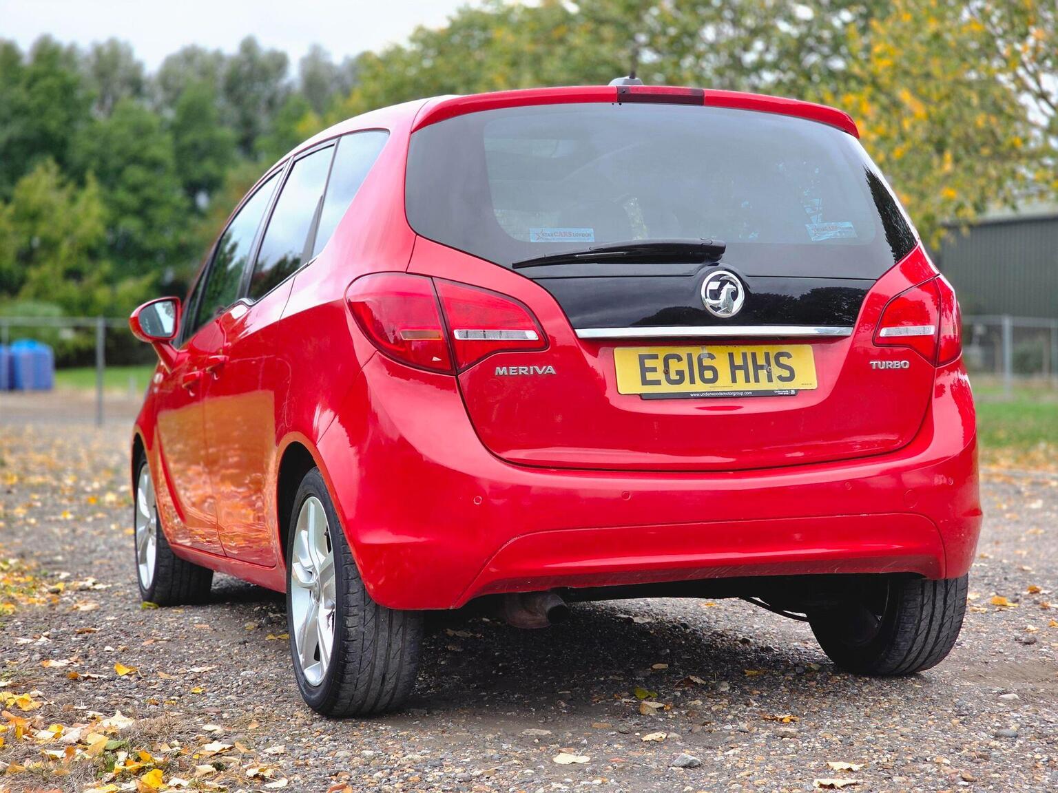 2016 Vauxhall Meriva image 9