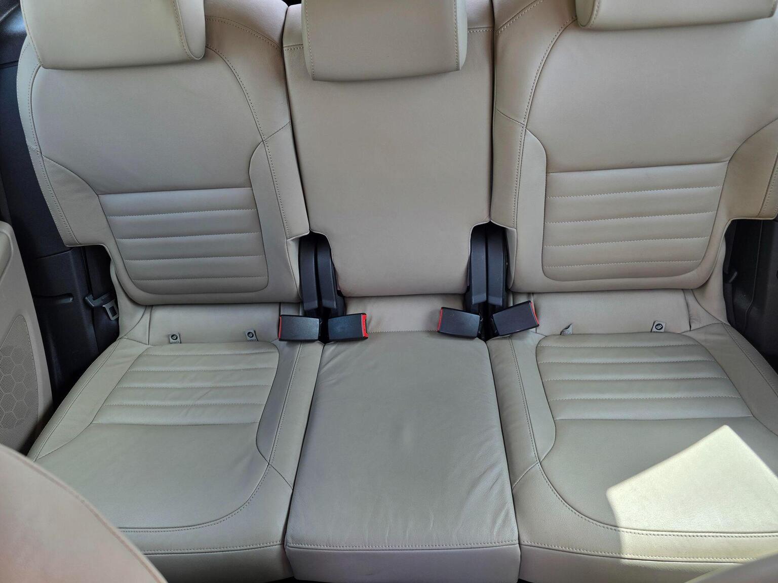 2016 Skoda Yeti image 32