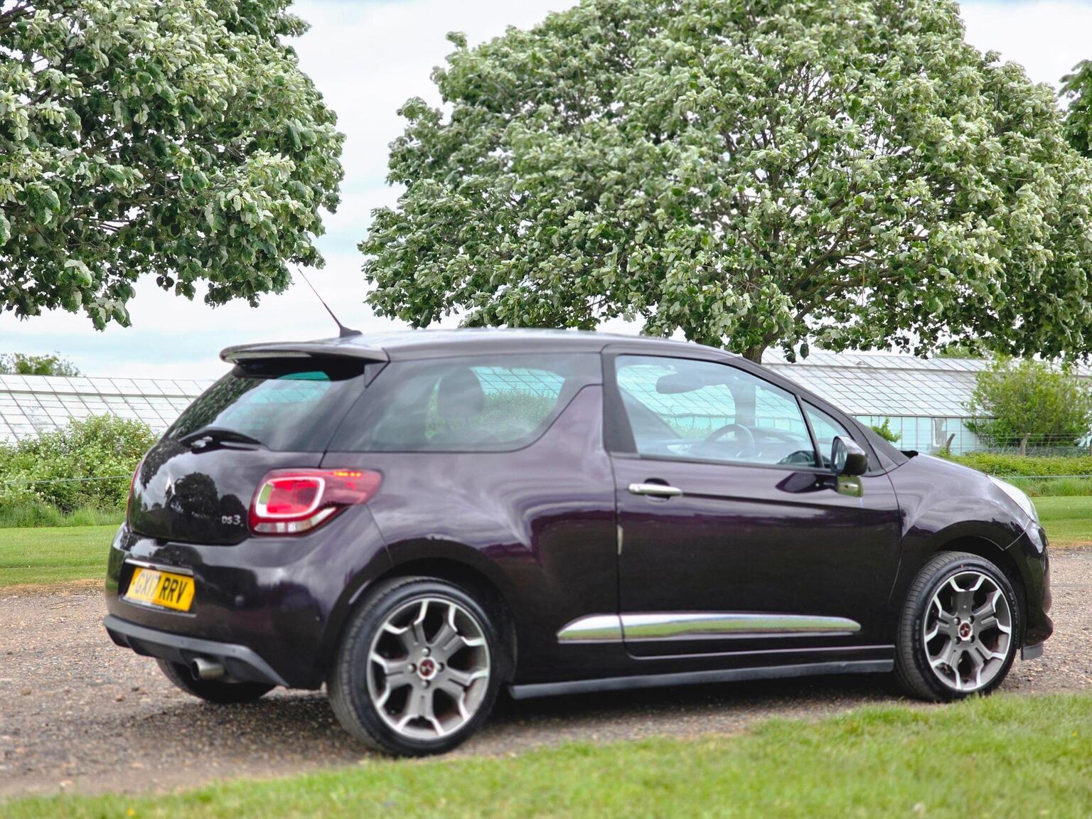 2017 Ds Automobiles DS 3 image 4