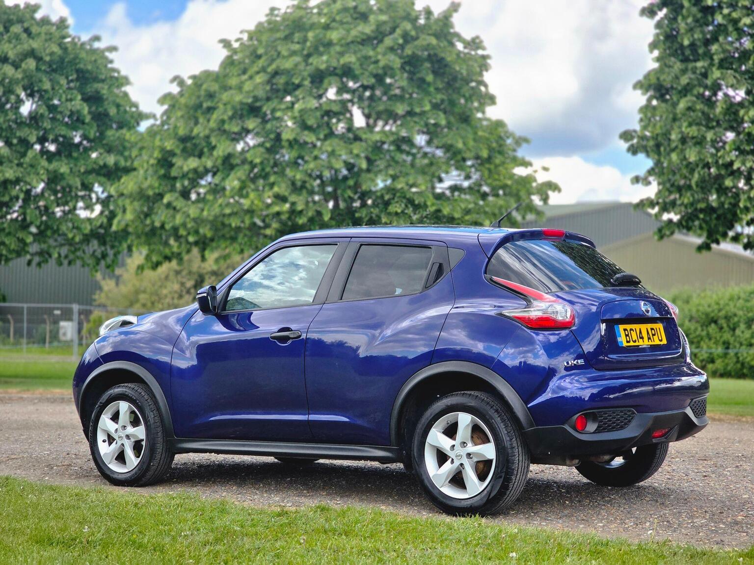2014 Nissan Juke image 12