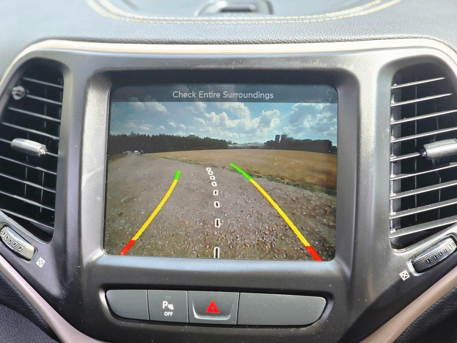 2016 Jeep Cherokee image 51