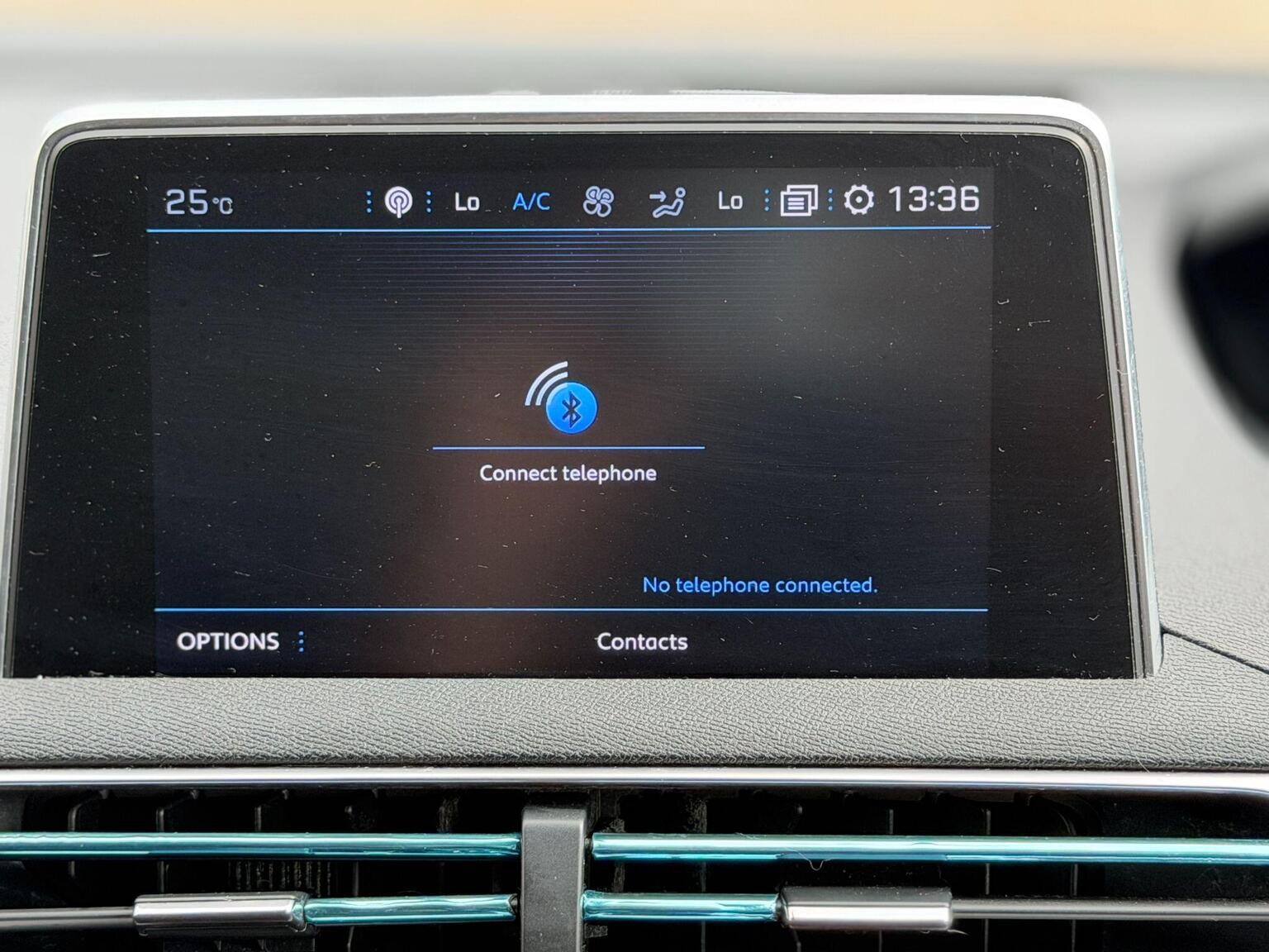 2018 Peugeot 3008 image 44