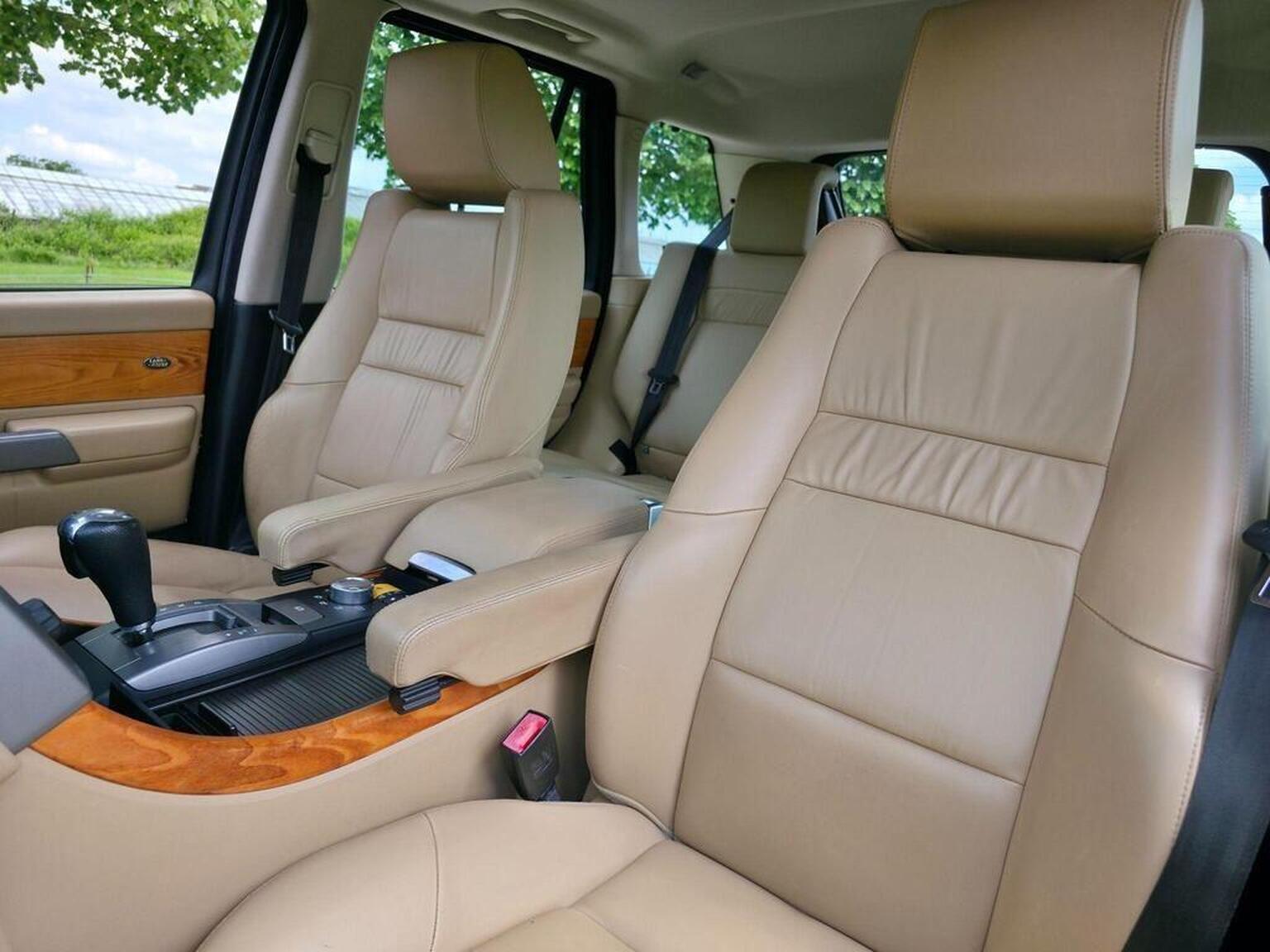 2008 Land Rover Range Rover Sport image 19