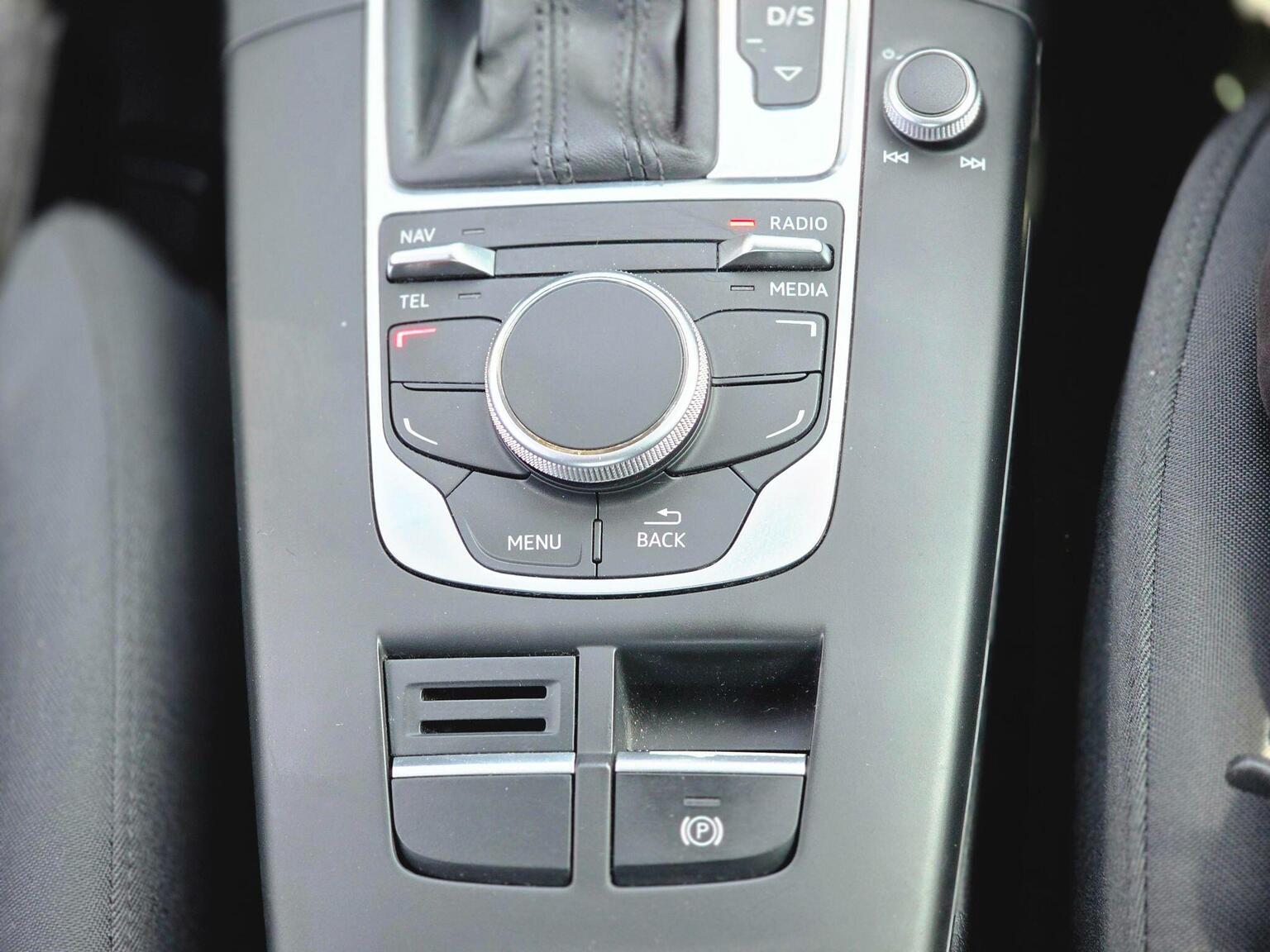 2014 Audi A3 image 39