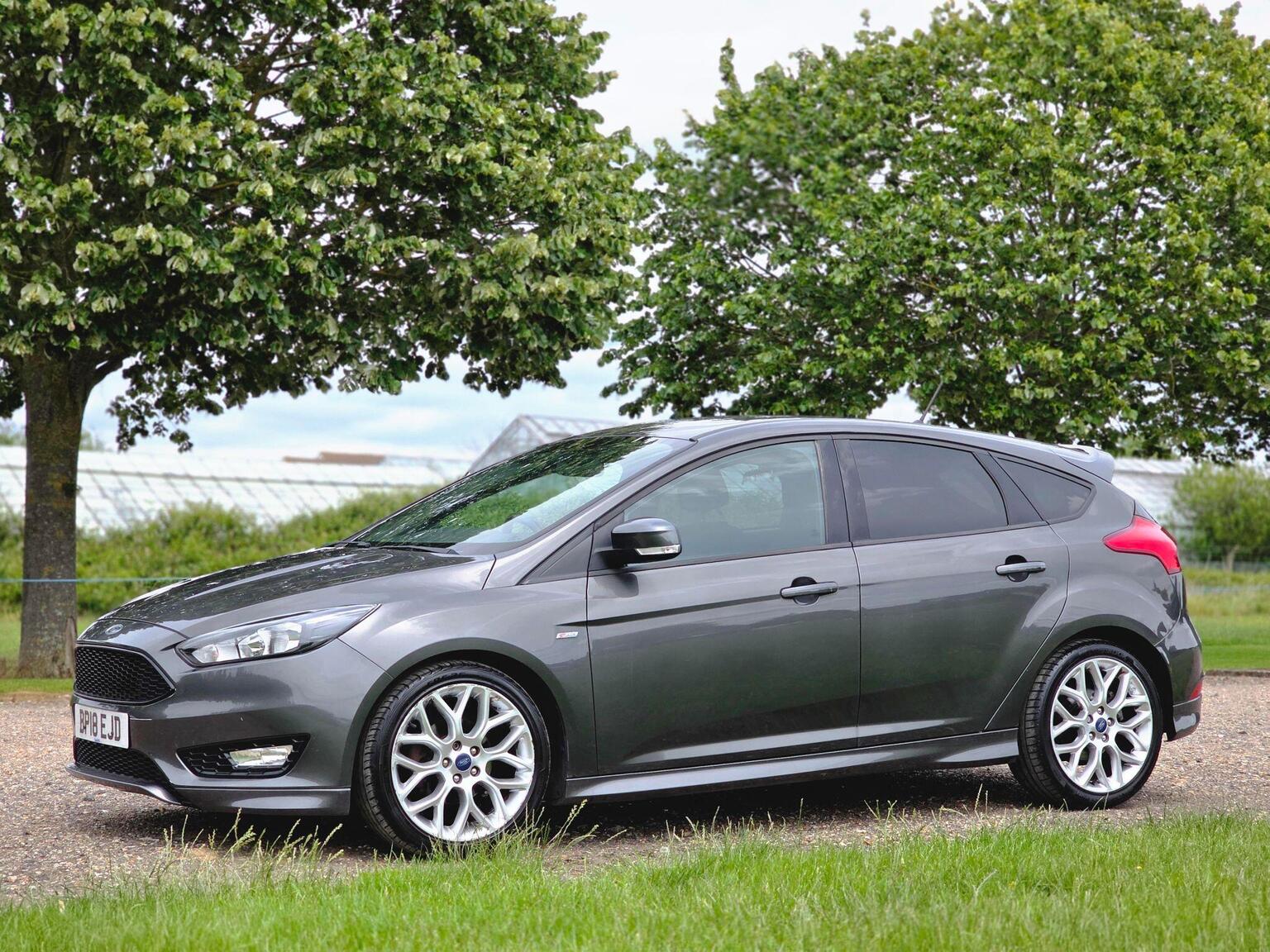 2018 Ford Focus image 15