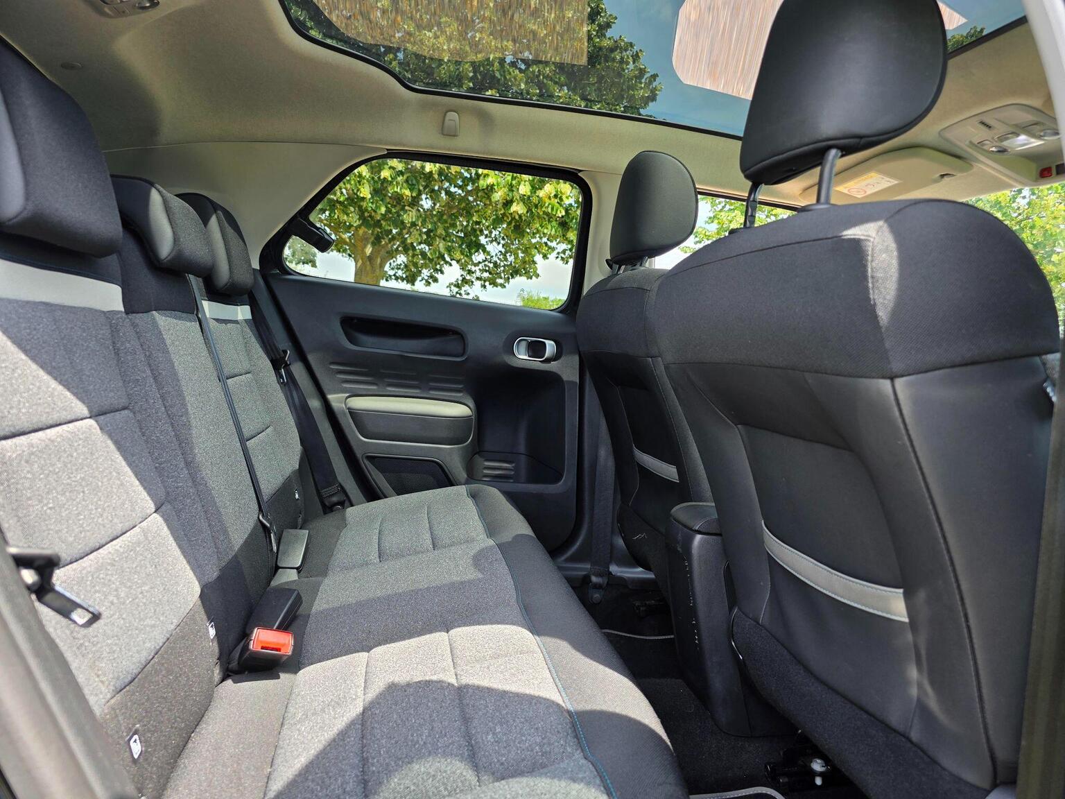 2019 Citroen C4 Cactus image 22