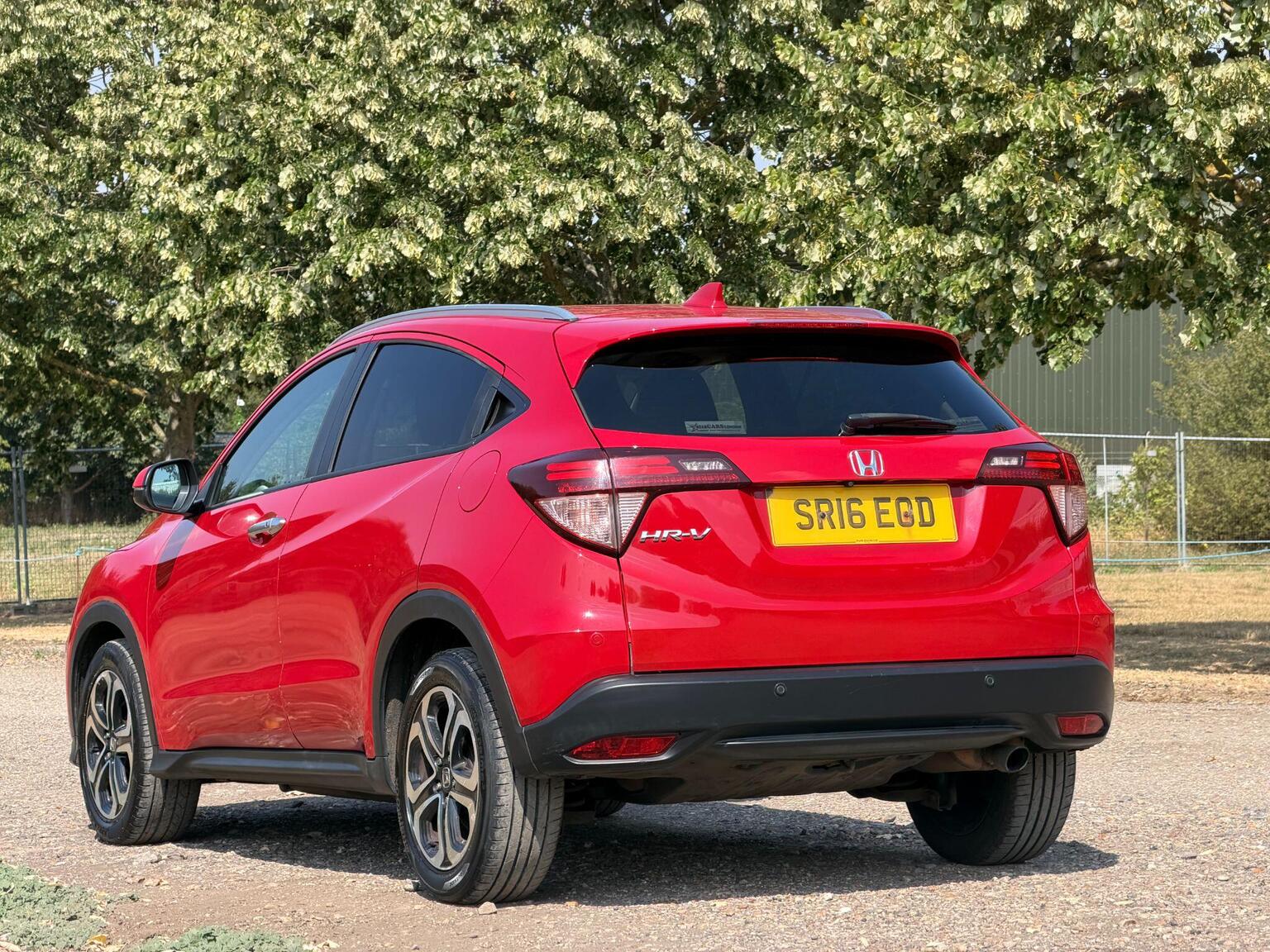 2016 Honda HR-V image 12