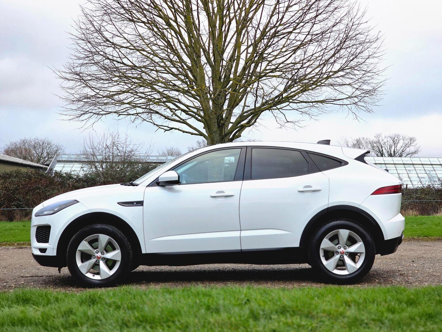 2018 Jaguar E-PACE image 13