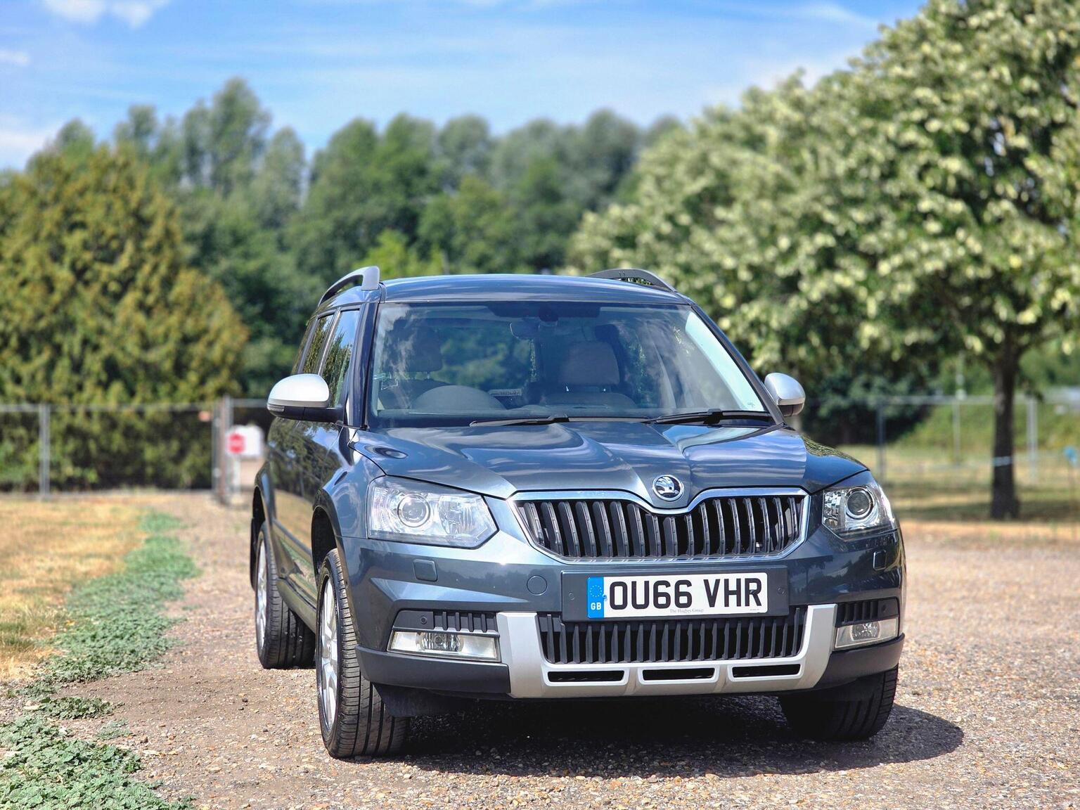 2016 Skoda Yeti image 20
