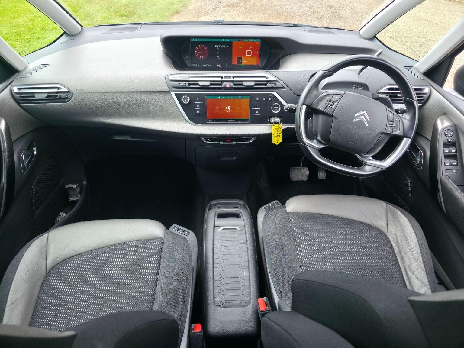 2016 Citroen Grand C4 Picasso image 29
