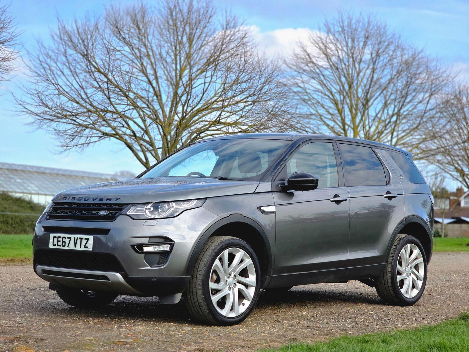 2018 Land Rover Discovery Sport image 16