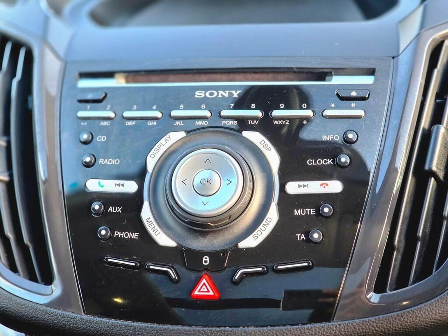 2014 Ford Kuga image 45