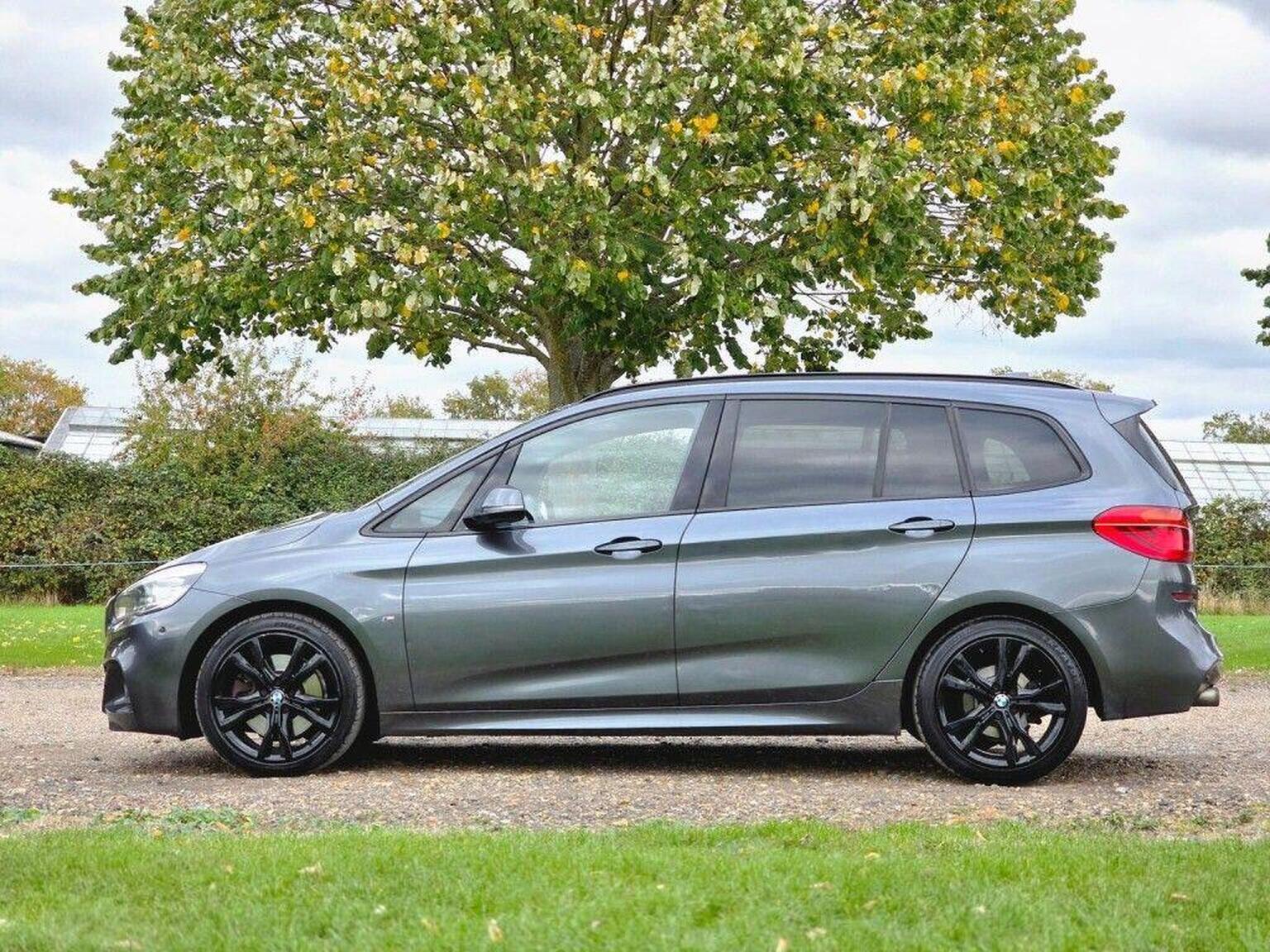 2016 BMW 2 Series Gran Tourer image 12