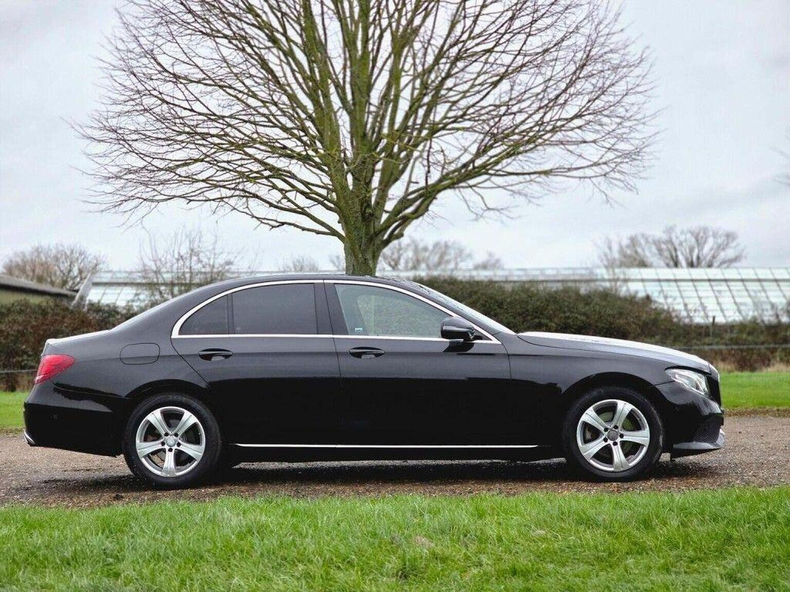 2016 Mercedes-Benz E Class image 2