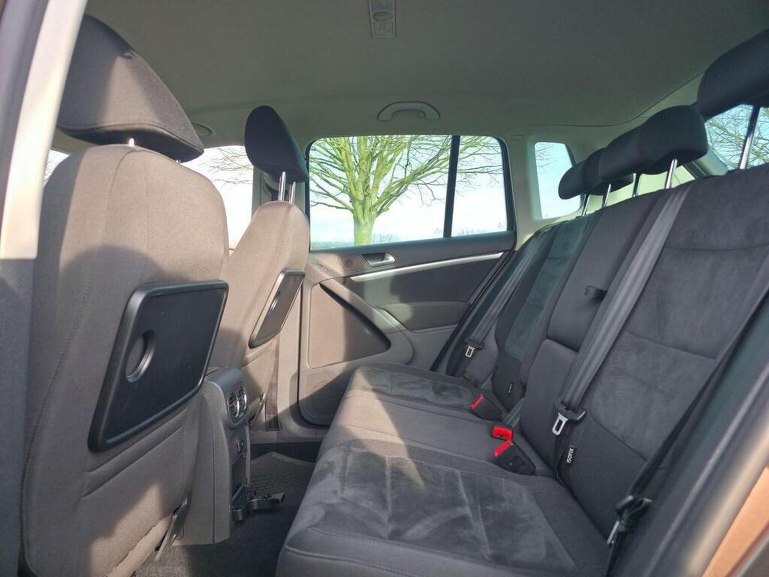 2014 Volkswagen Tiguan image 25