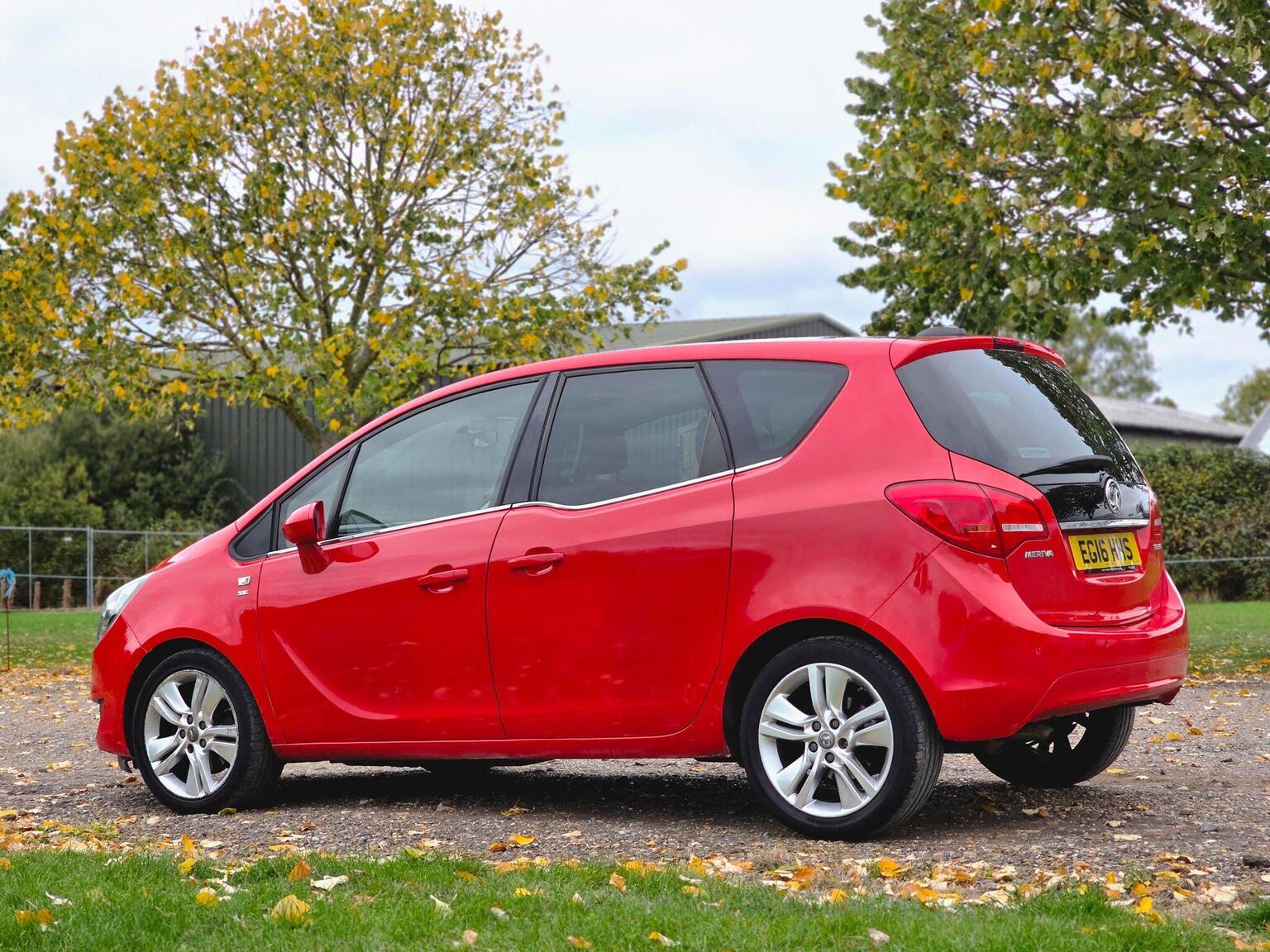 2016 Vauxhall Meriva image 12