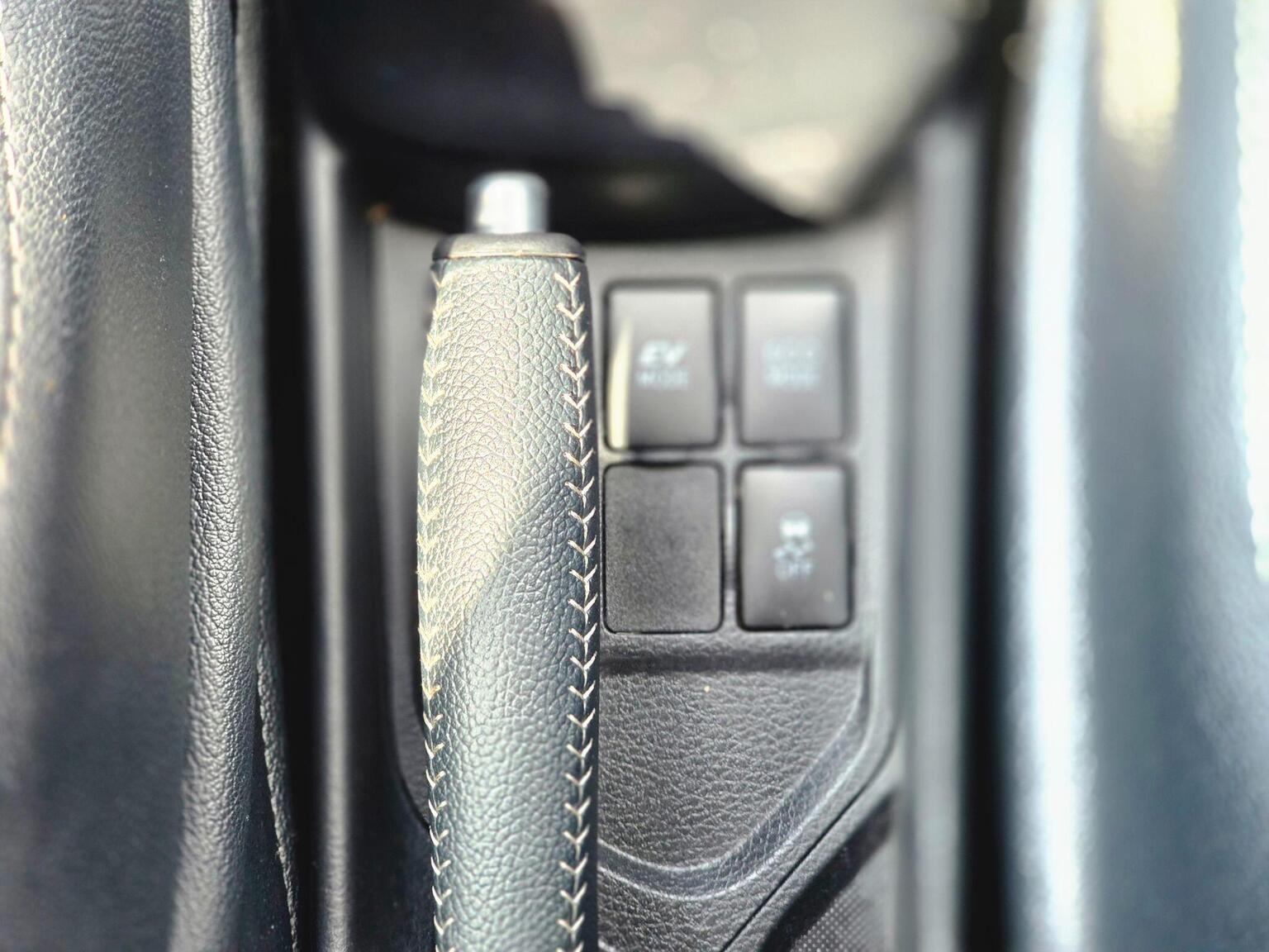 2019 Toyota Yaris image 41