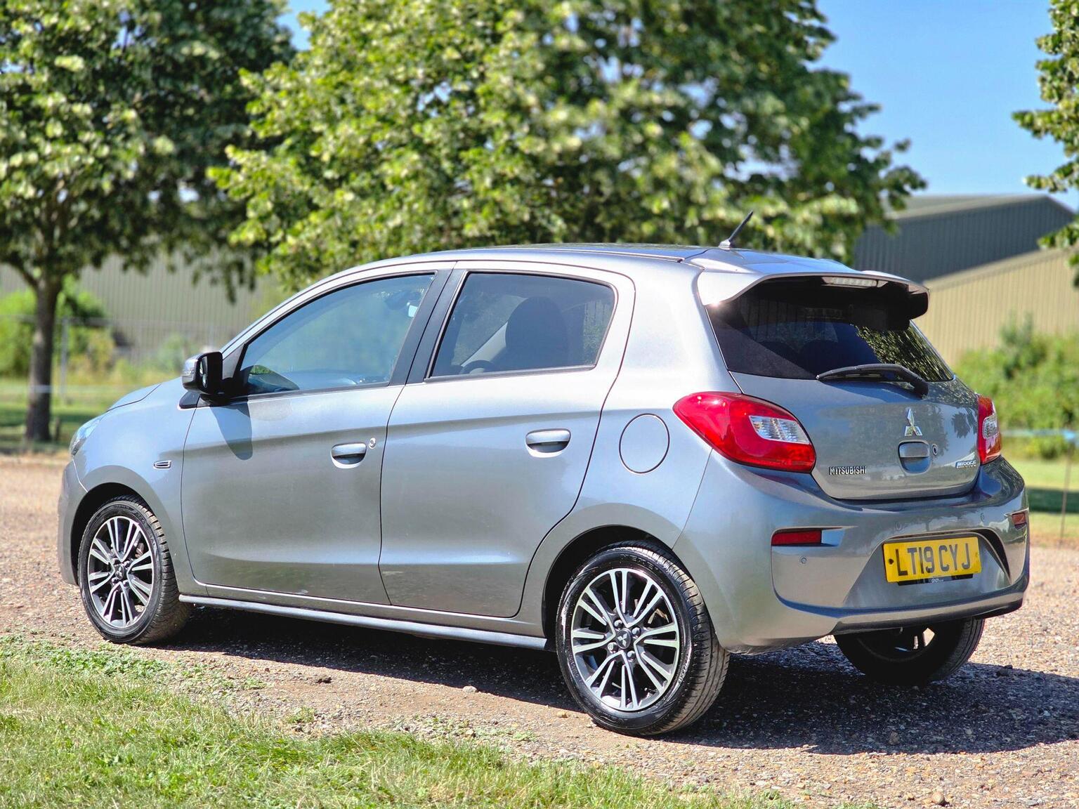 2019 Mitsubishi Mirage image 12