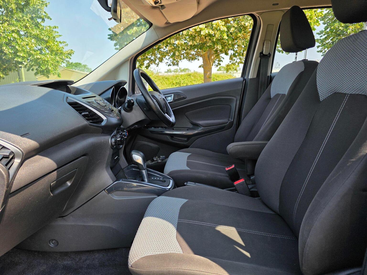 2015 Ford EcoSport image 27