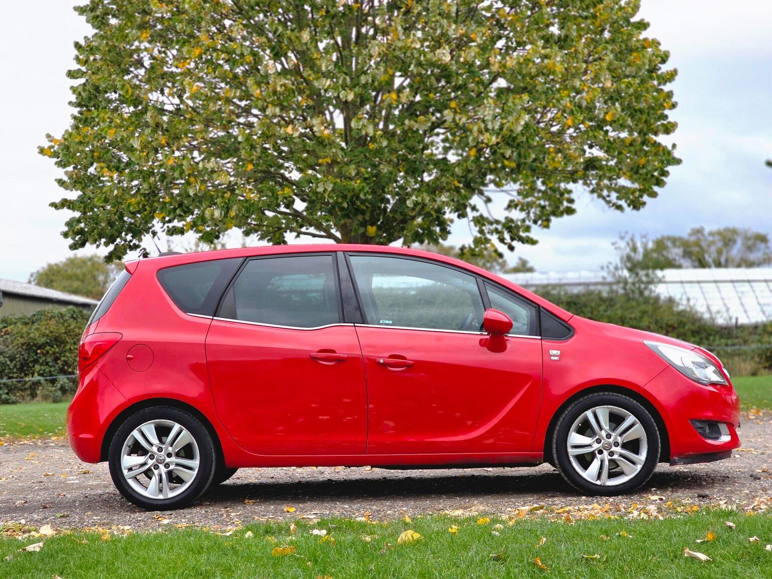 2016 Vauxhall Meriva image 3