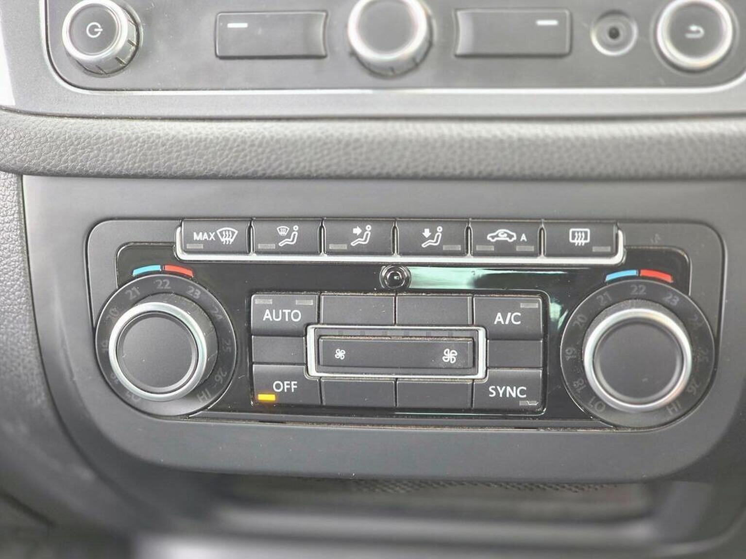 2014 Volkswagen Tiguan image 40