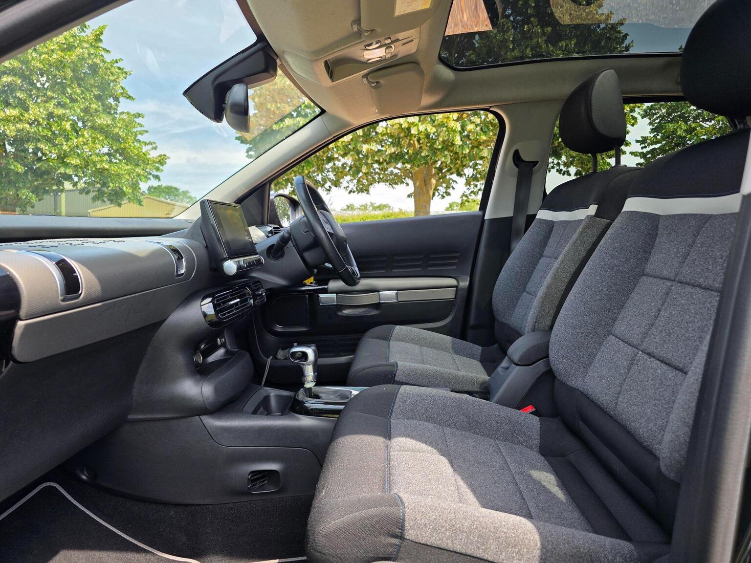 2019 Citroen C4 Cactus image 24