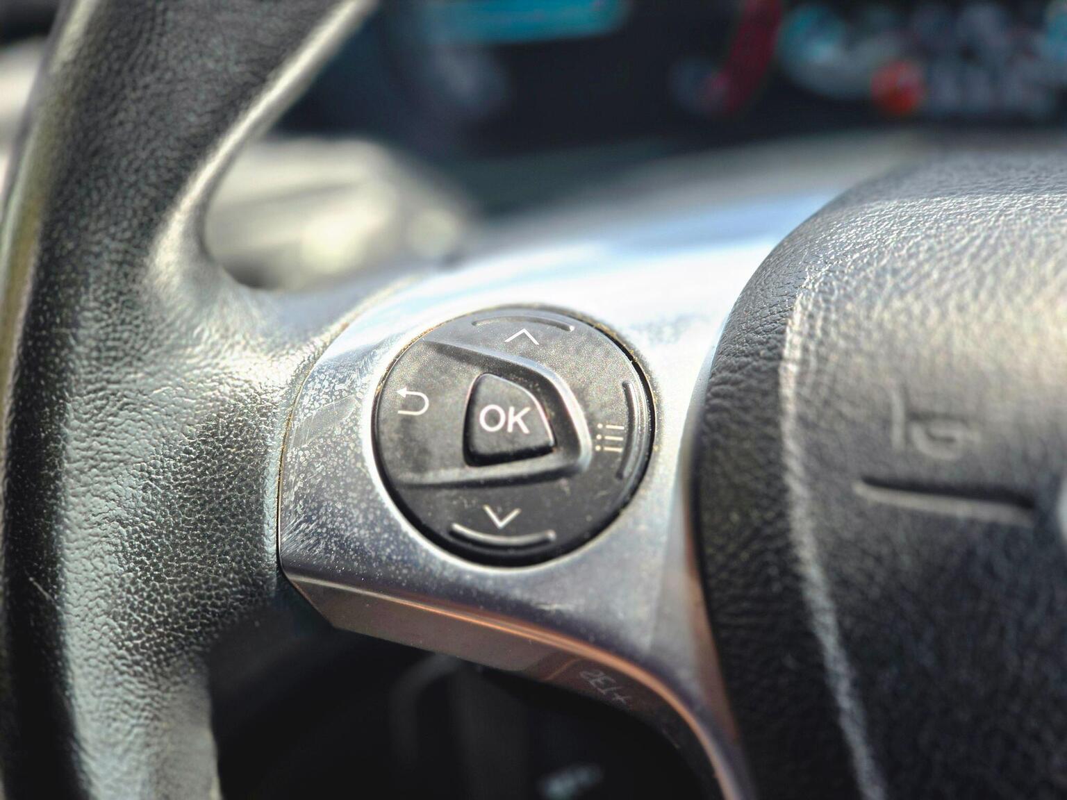 2020 Ford Transit Connect image 30