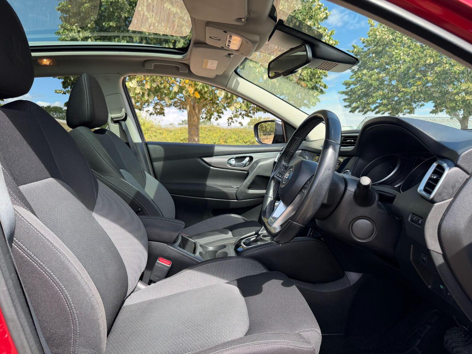 2018 Nissan Qashqai image 23