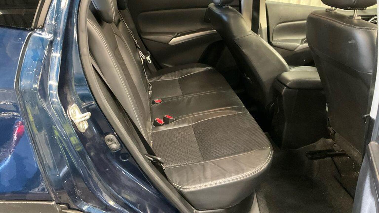 2023 Suzuki S-Cross image 13