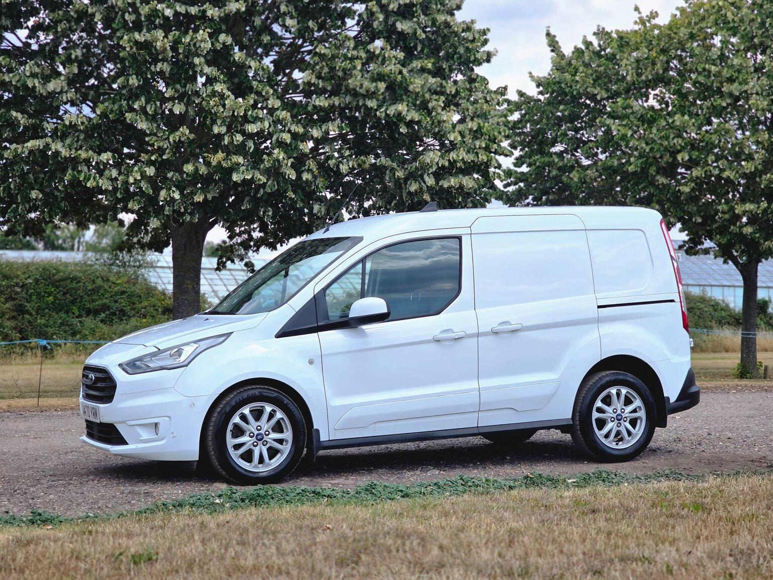 2020 Ford Transit Connect image 16