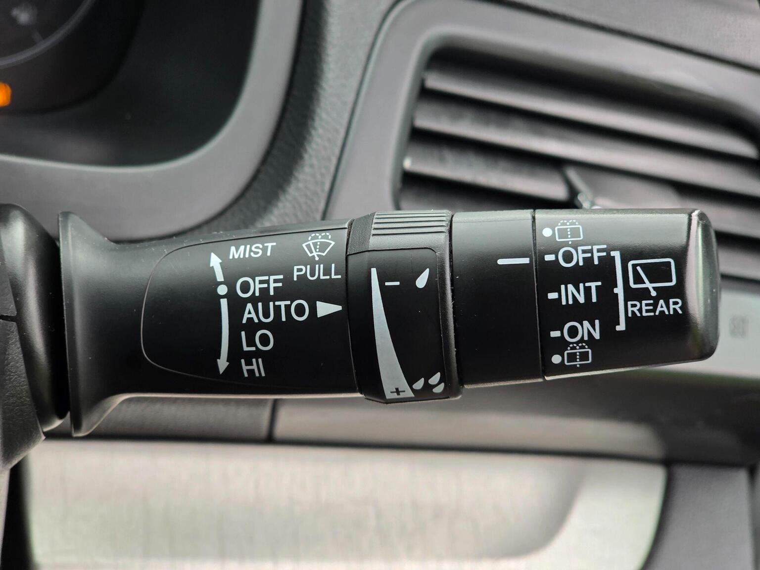 2013 Honda CR-V image 34